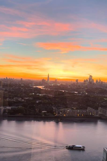 The Most Delightful London Sunset View — other