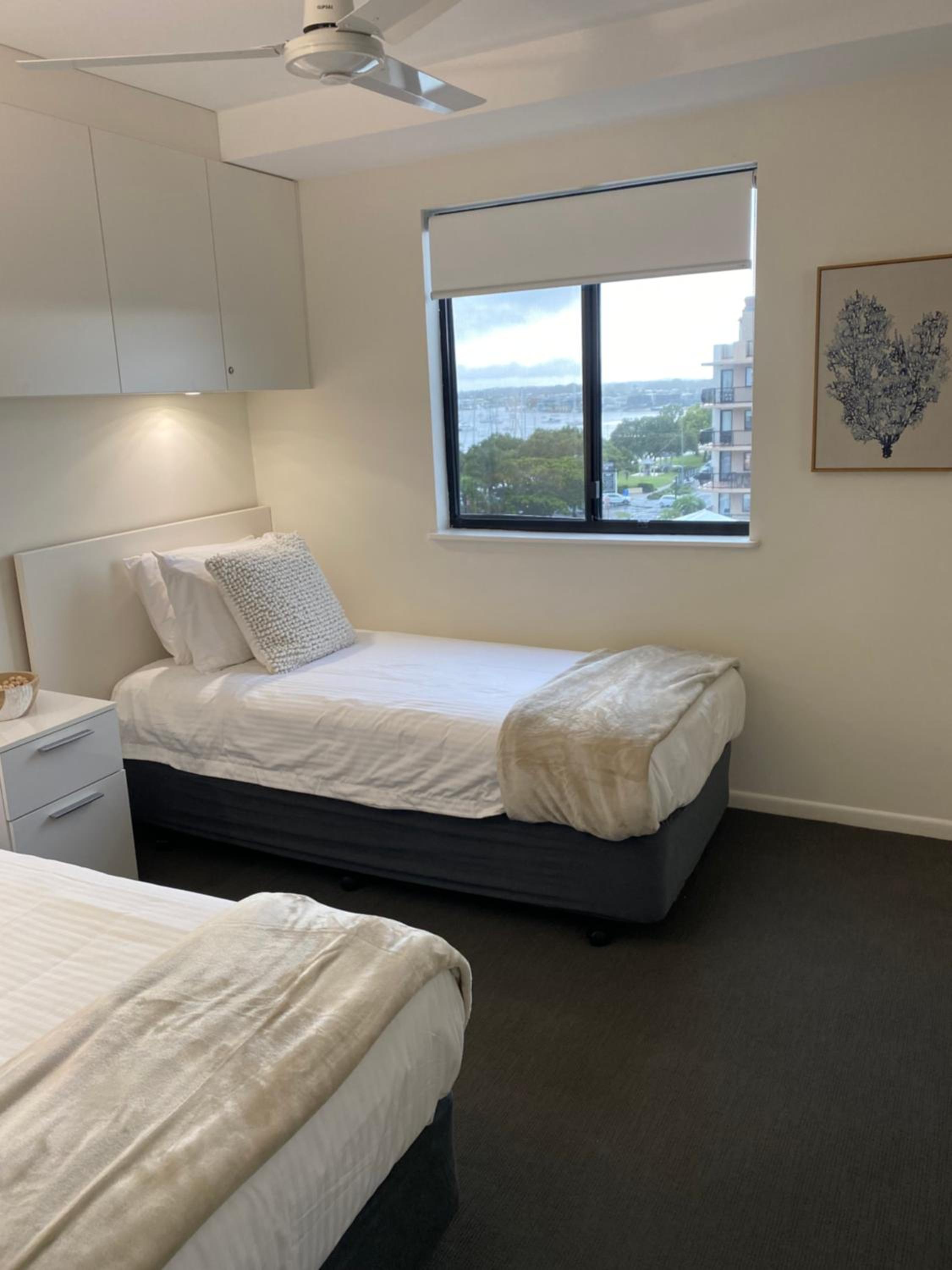 At The Beach Mooloolaba, Private Rooftop With Spa, 50m to Beach, Surfclub and Esplanade
