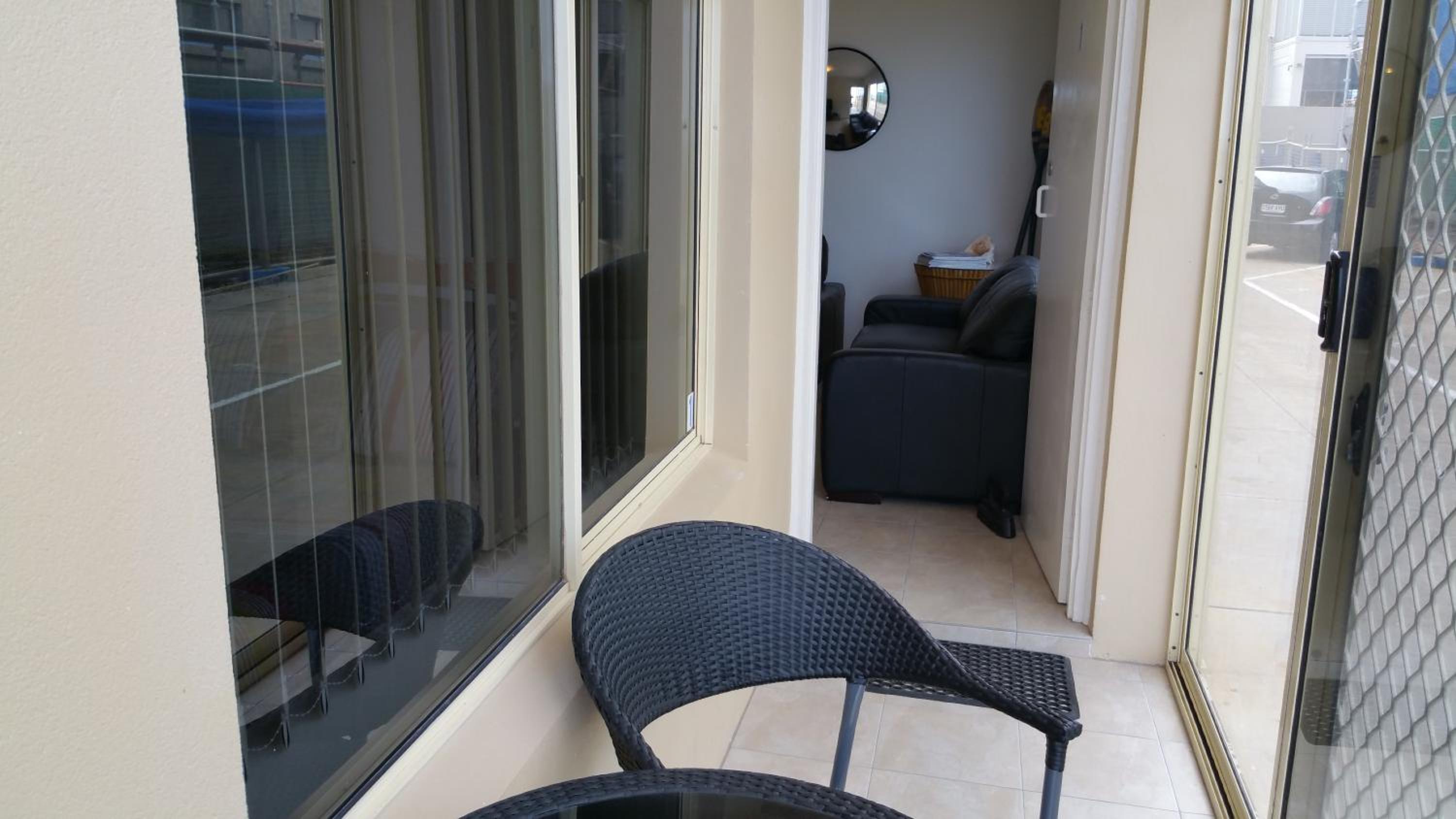 Acaill Accommodation Esplanade Living Self Check-In Self Check-Out