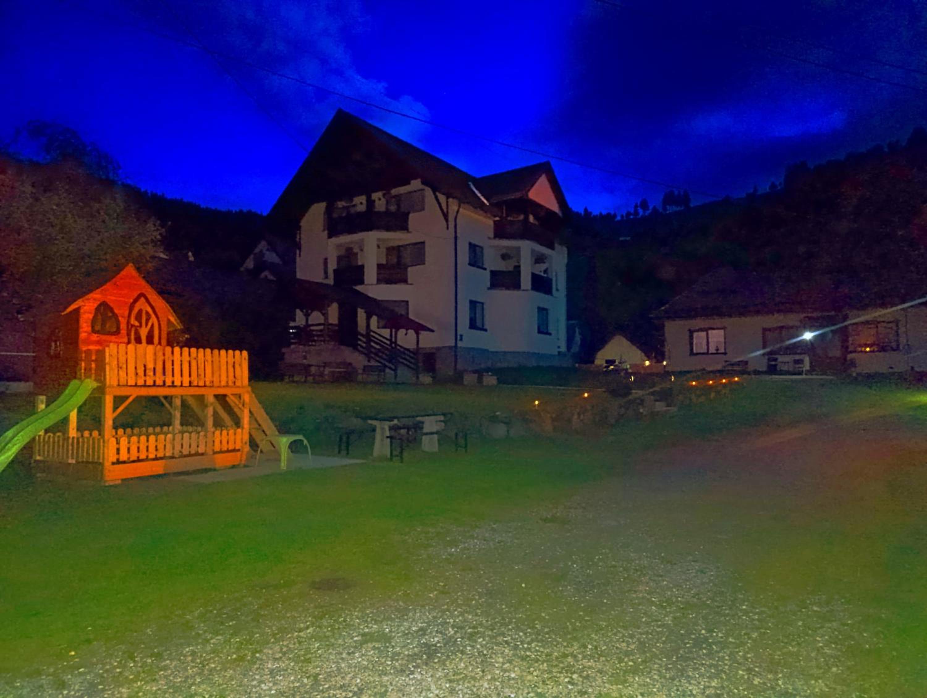 Vila arly view 2