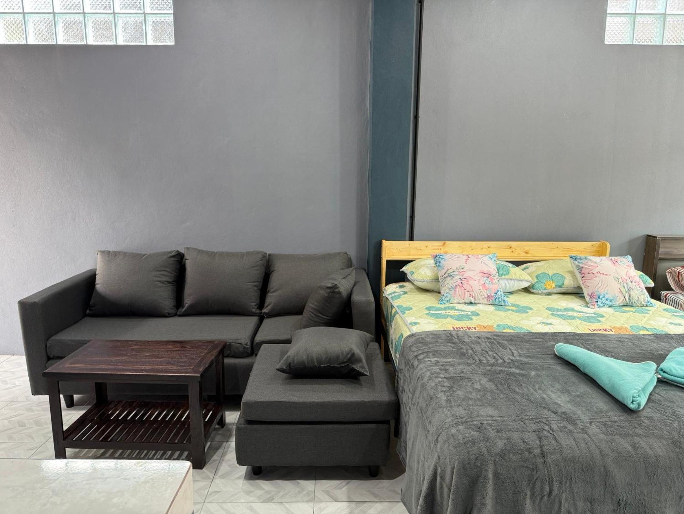 Photo 6