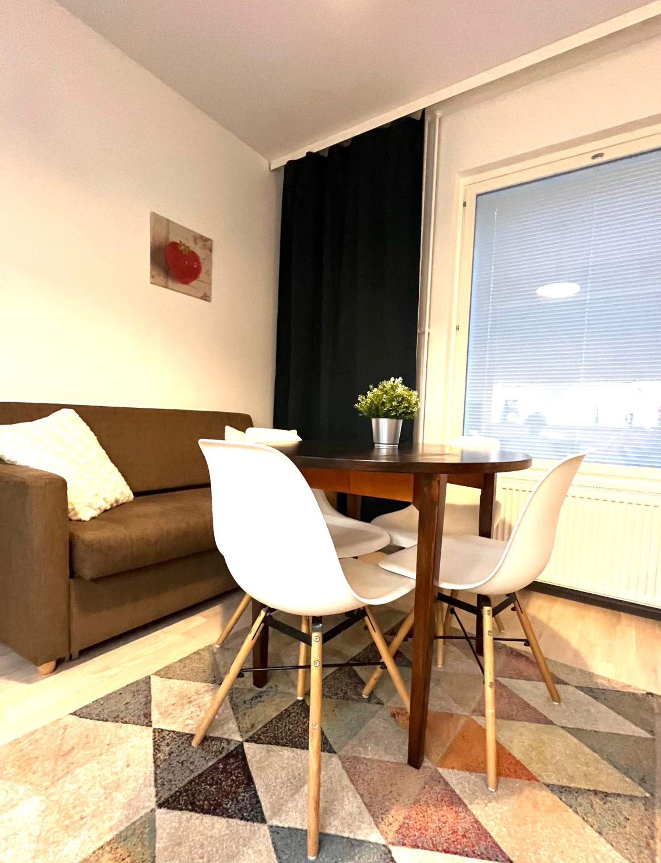 New&Comfy Studio near Airport