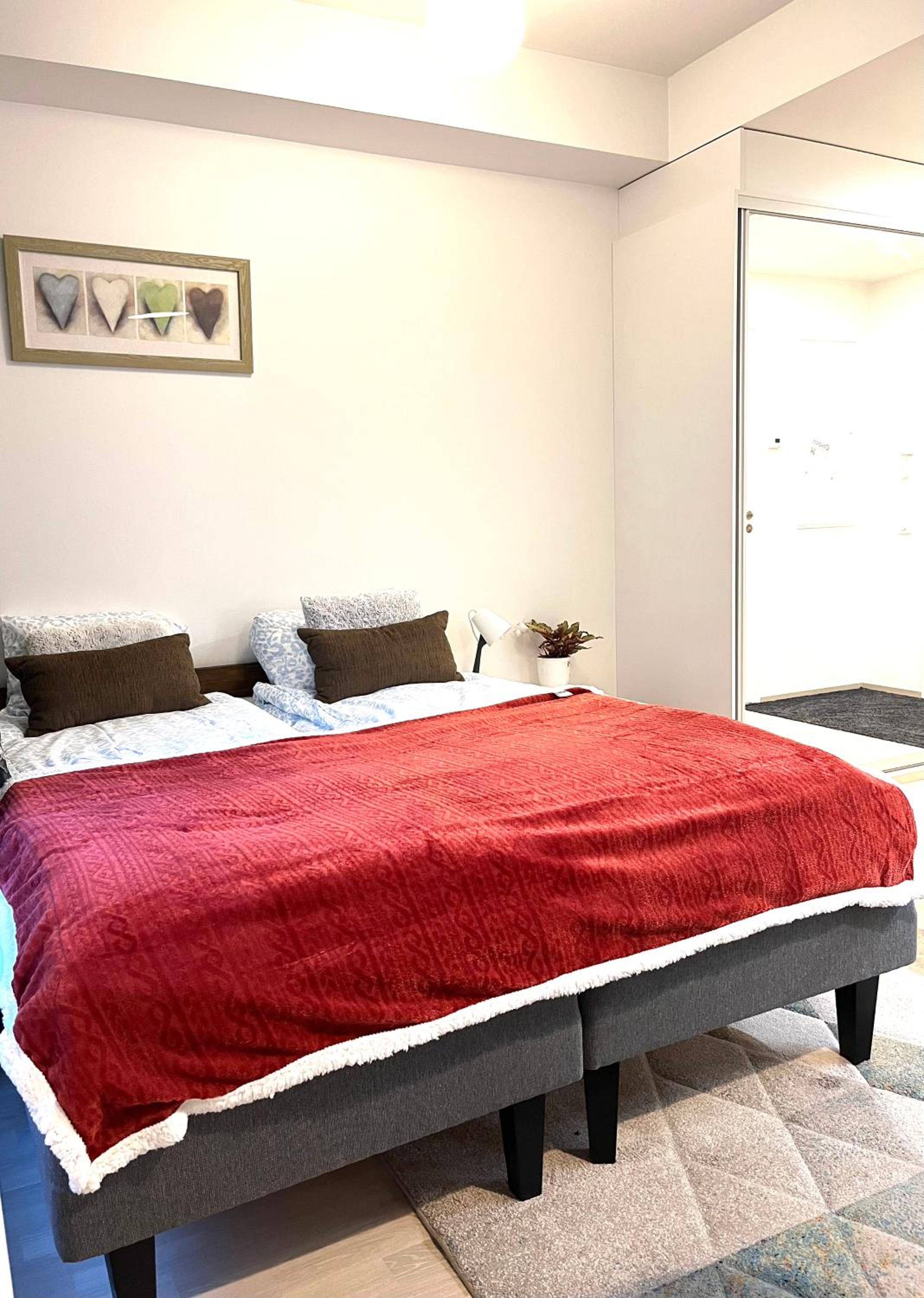 New&Comfy Studio near Airport