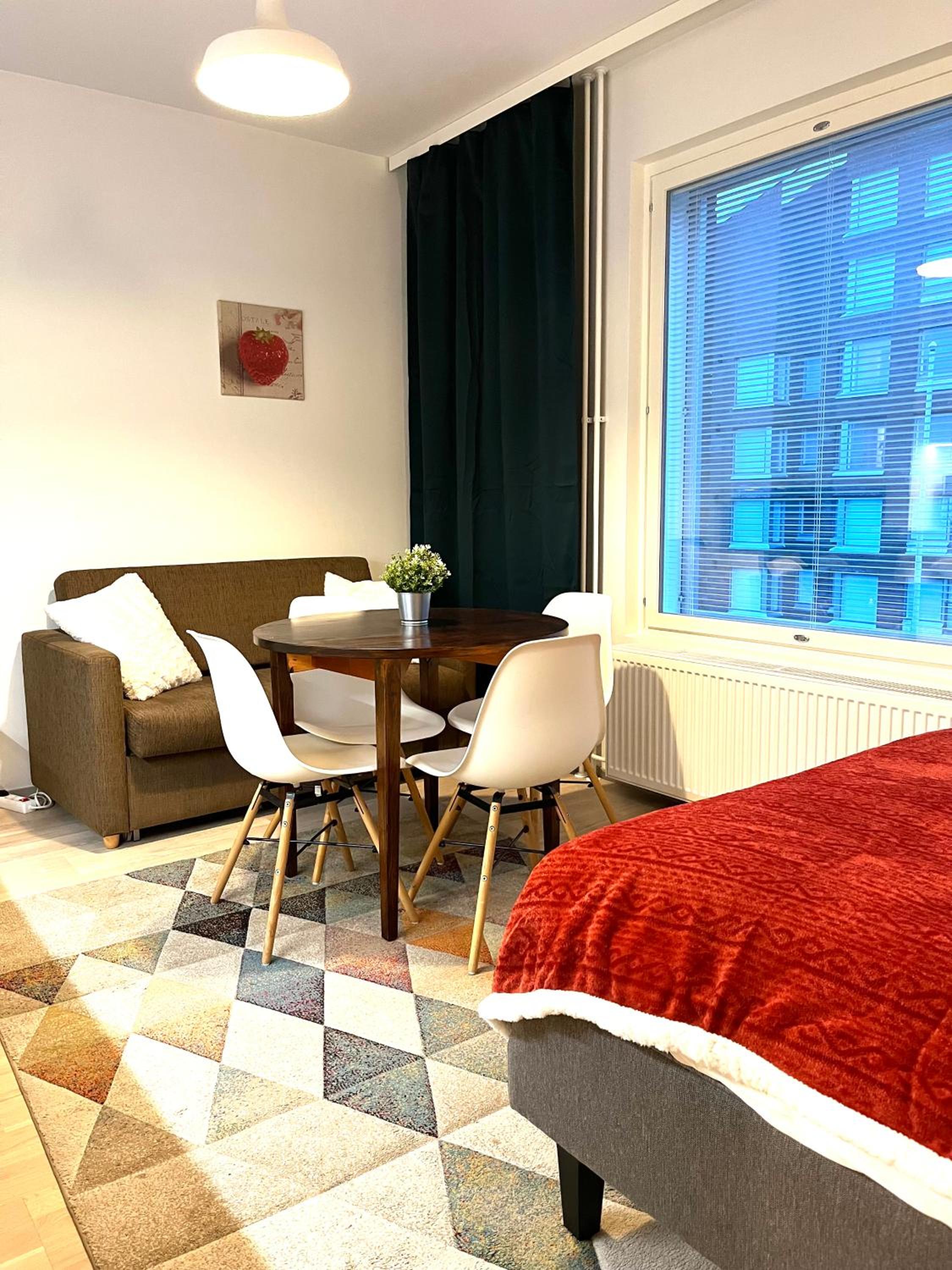 New&Comfy Studio near Airport