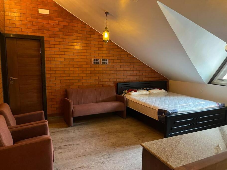 Seaside Serenity modern luxury stay at Ecr view 3