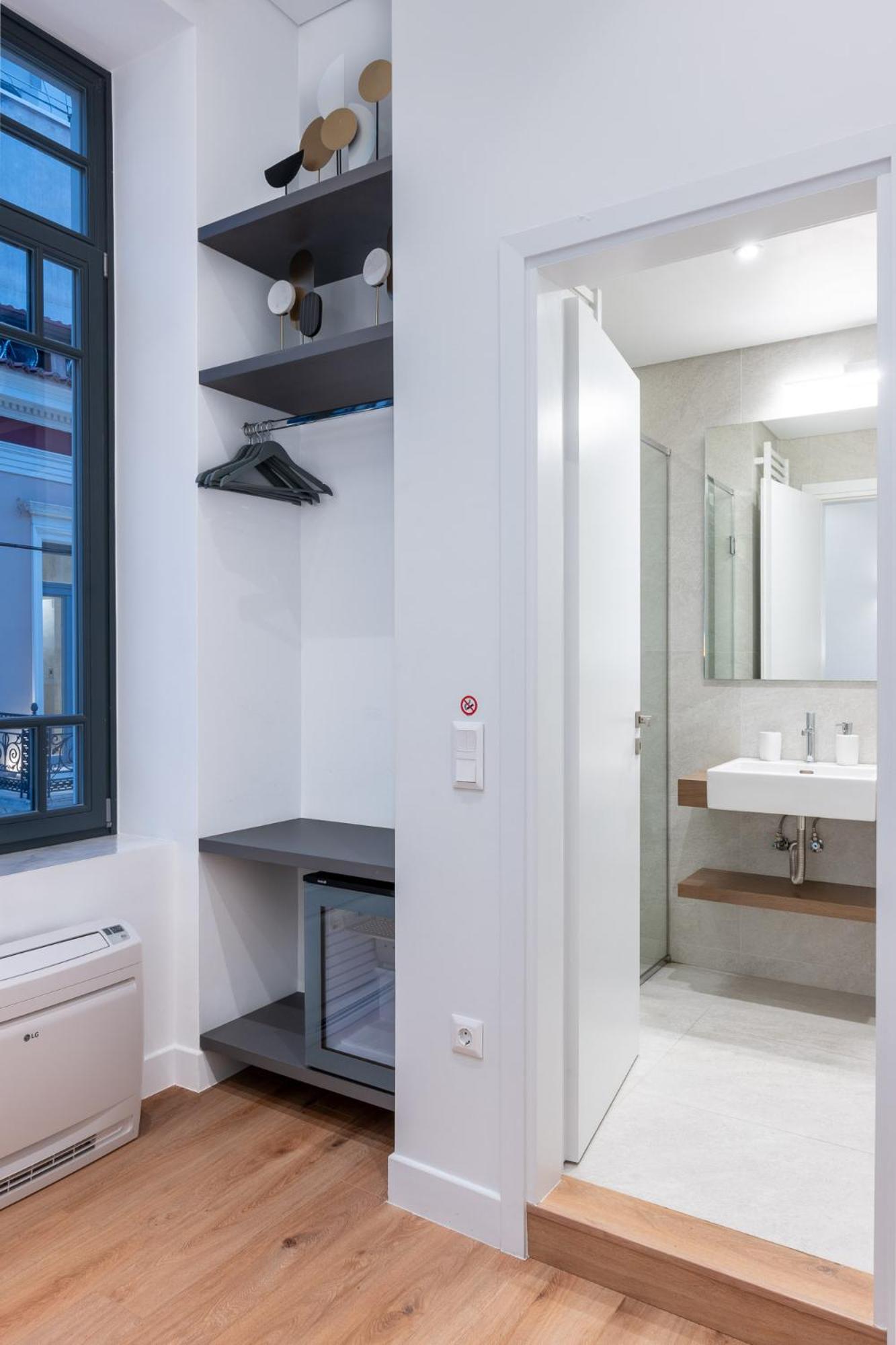 Athinaidos rooms Prime location