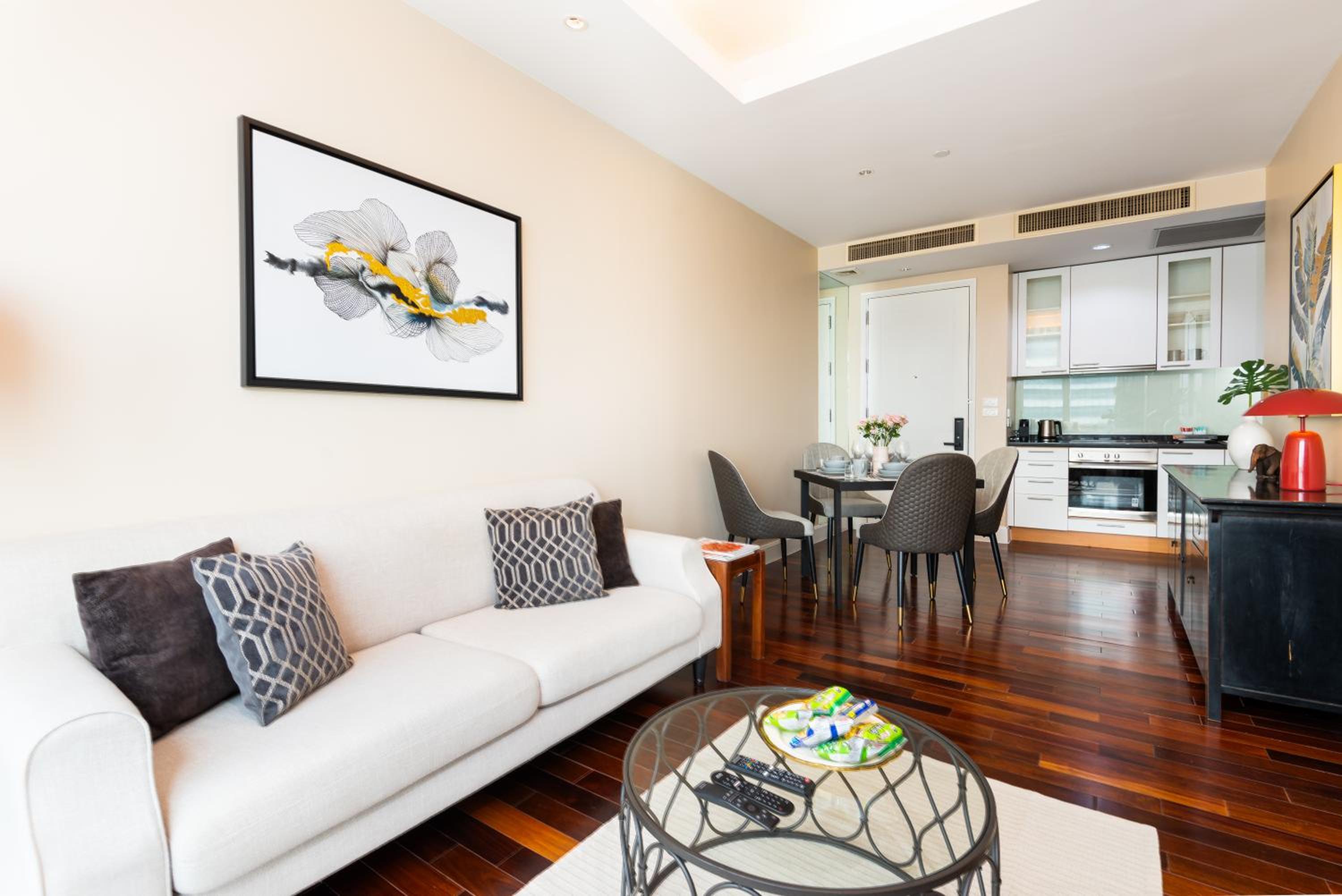 Sky Villas Apartments