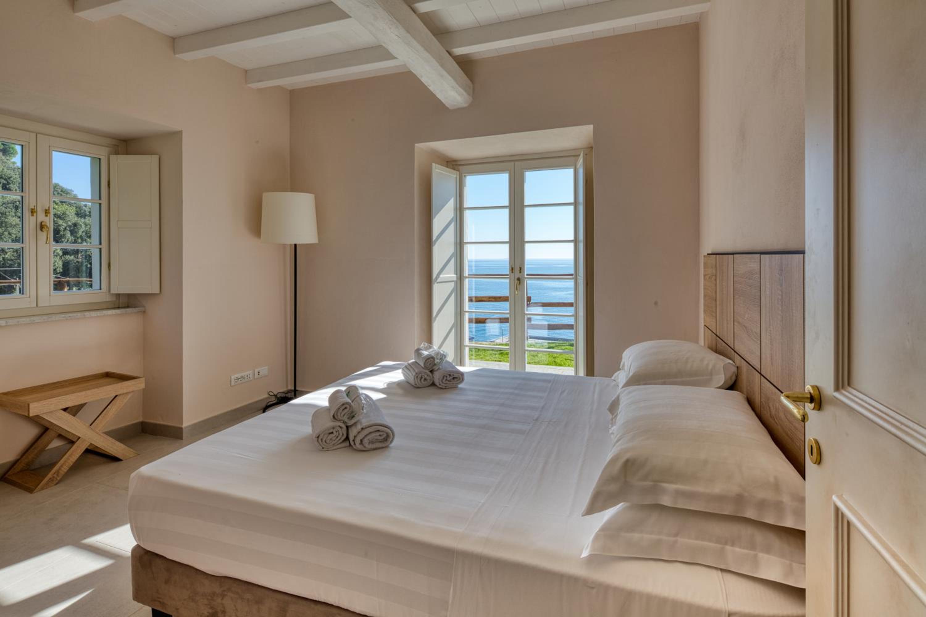 Campetti Apartments
