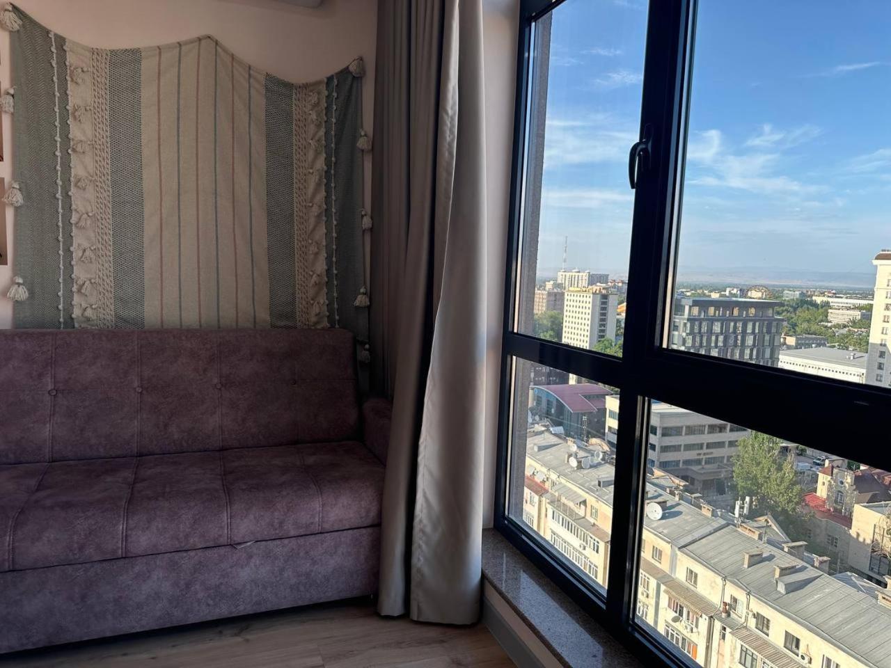 Prestige apartment 120 near Bishkek Park view 2