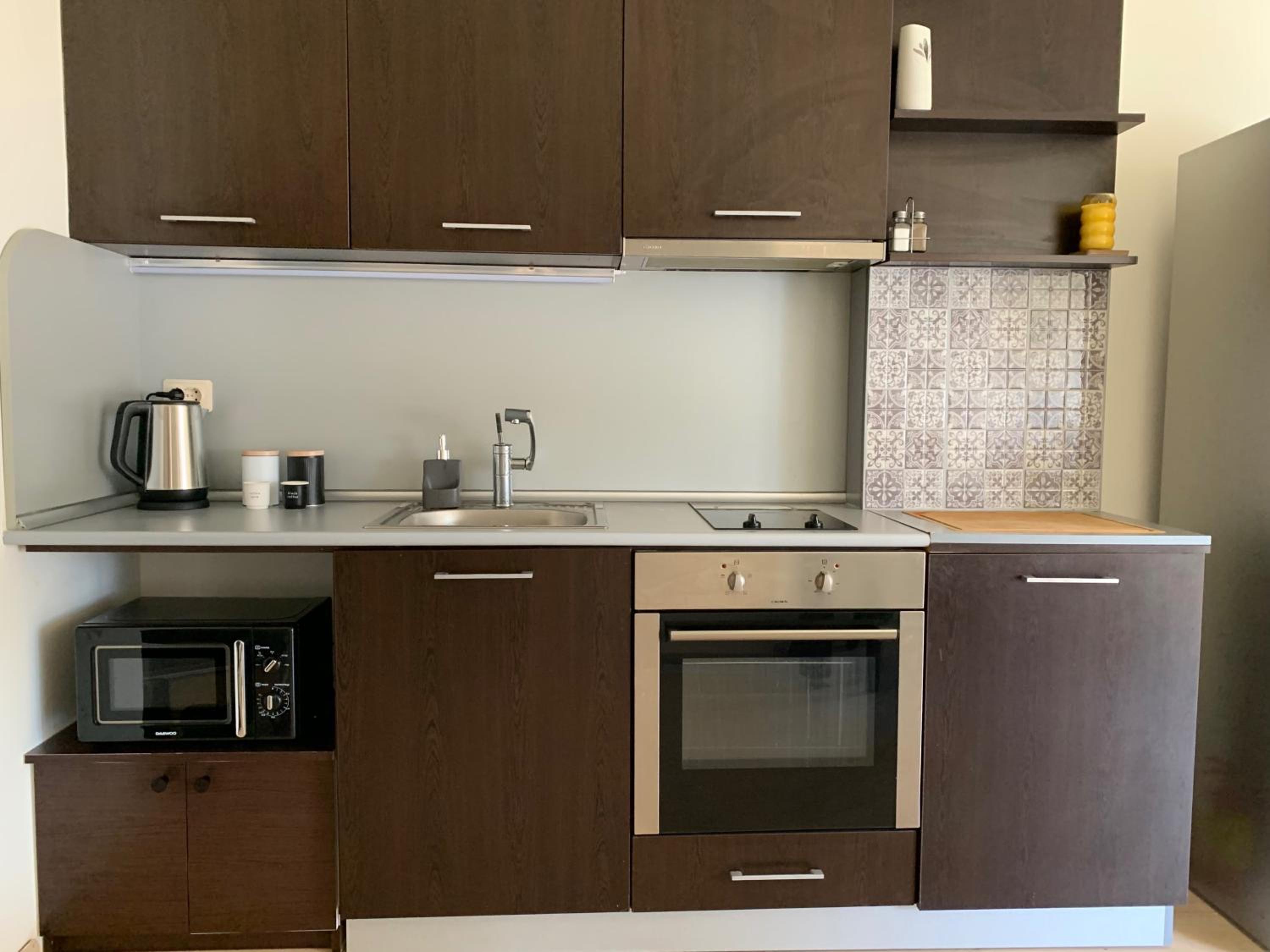 Central Art Apartment in Bansko with Mountain View
