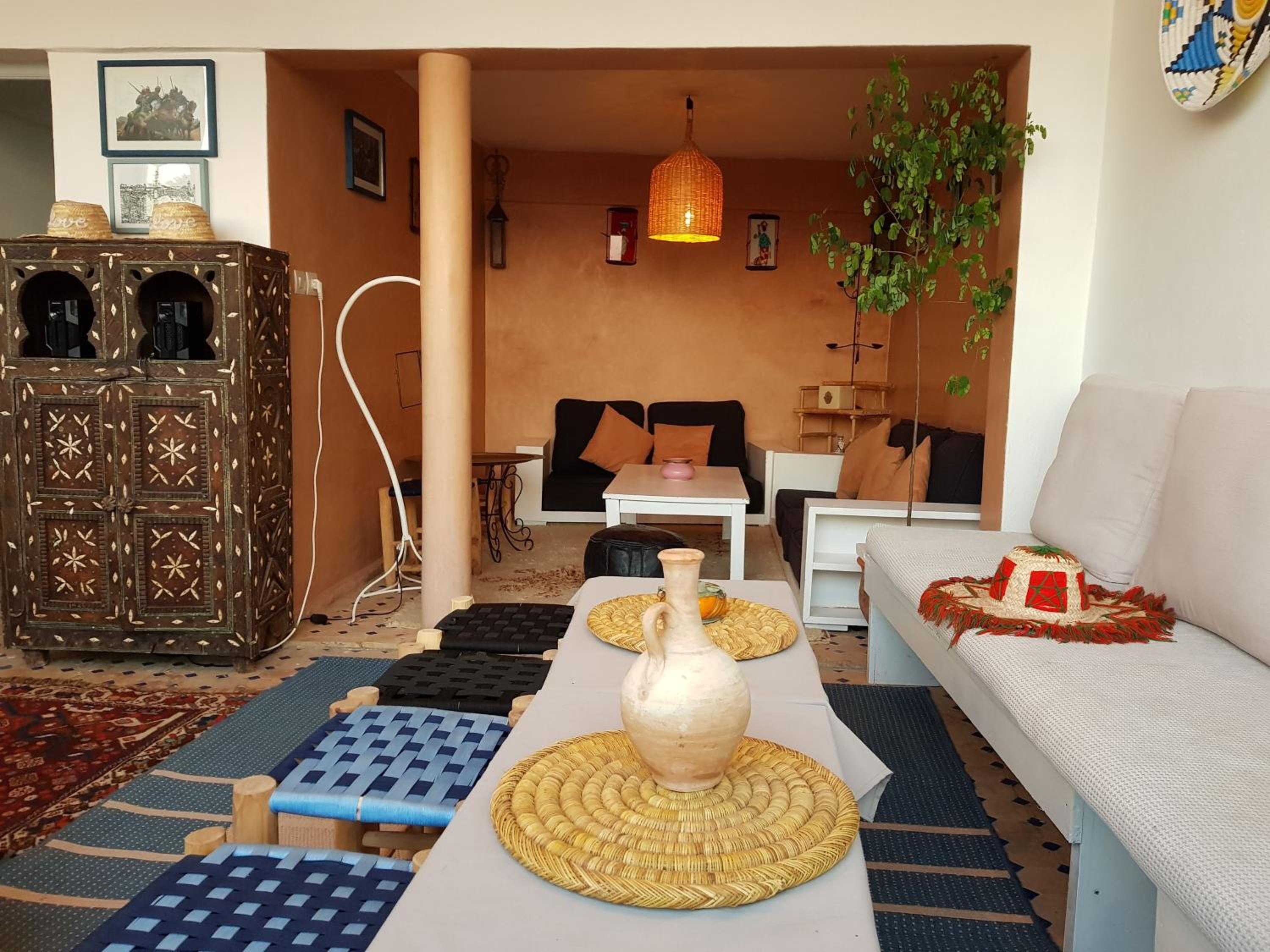 lounge