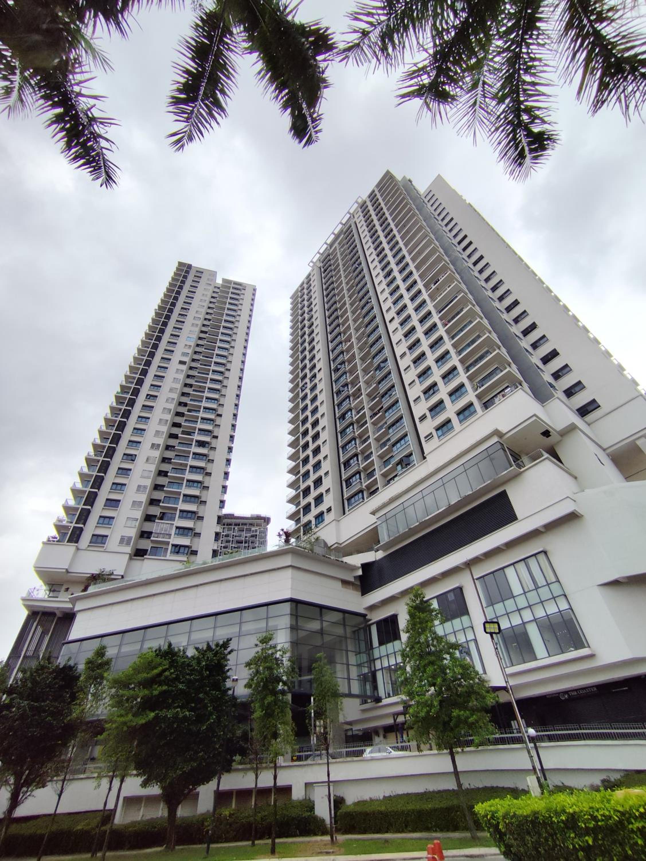 RESORT HOME WITH GOLF AND KLCC CITY VIEW NEAR TO BUKIT JALIL STADIUM & AXIATA ARENA