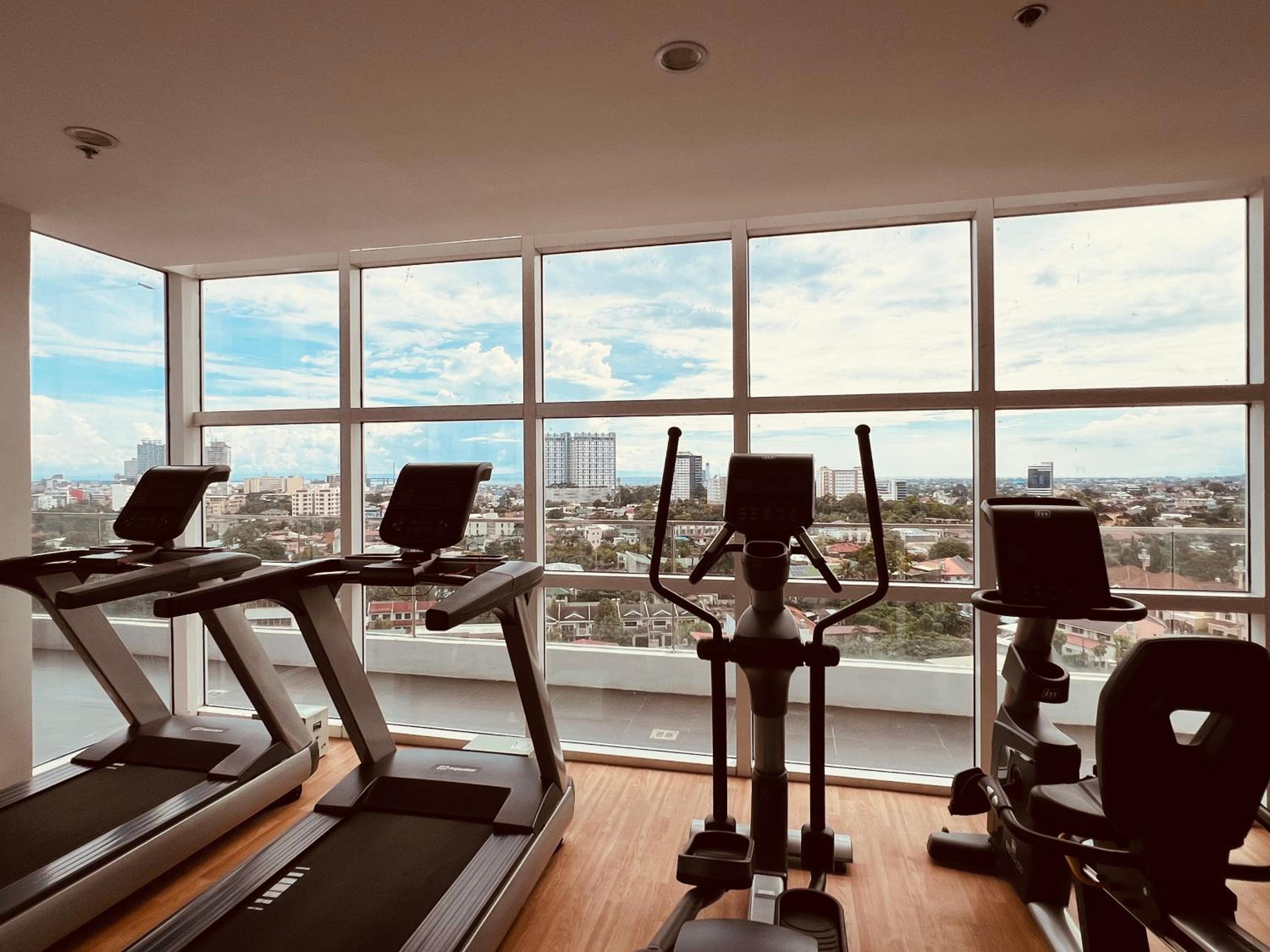 Cozy Place near Fuente Circle, Convenient, Accessible, Netflix, Wifi view 2