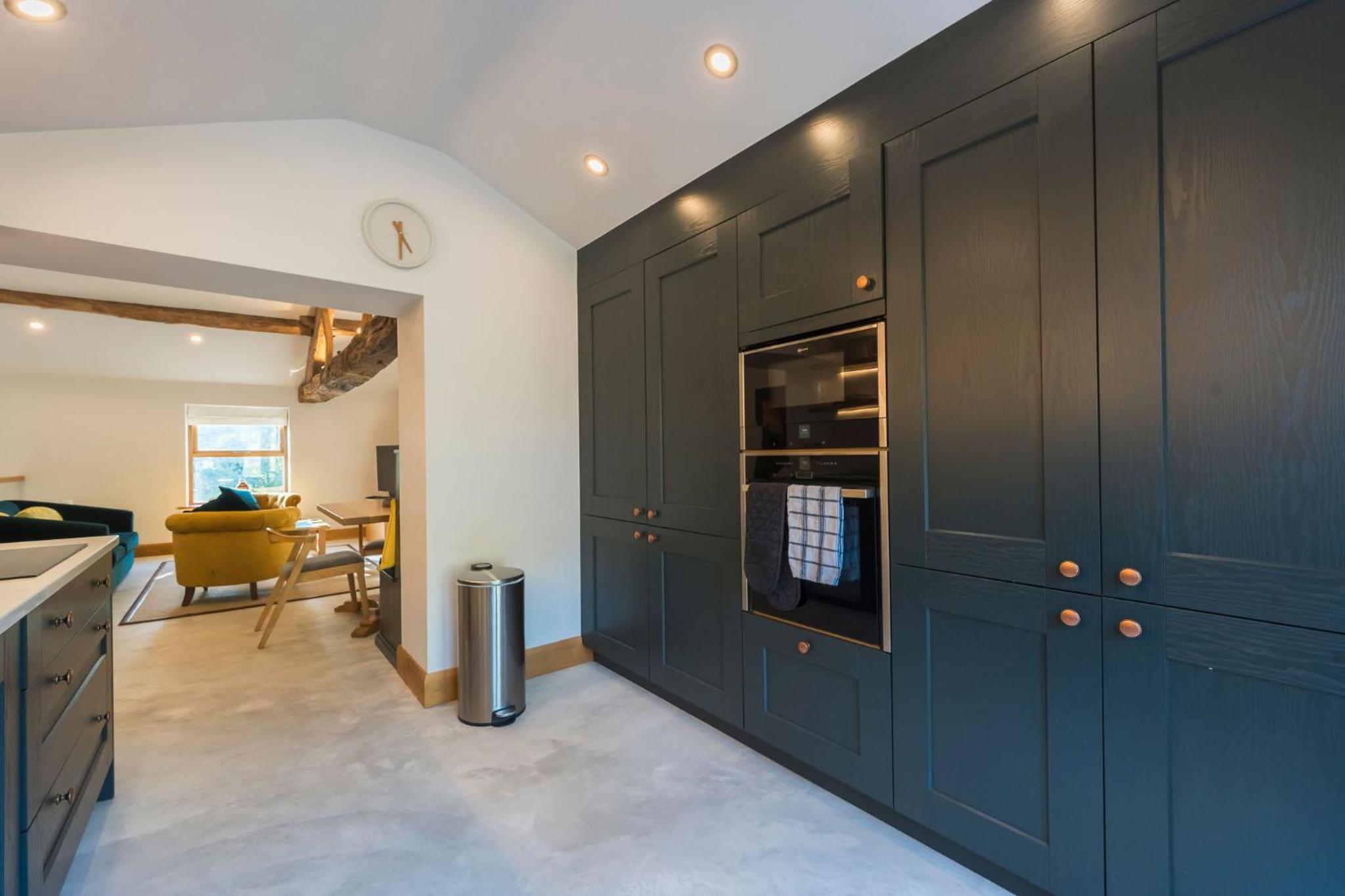 WellyBob Cottage, by Birch Stays - New Home view 4