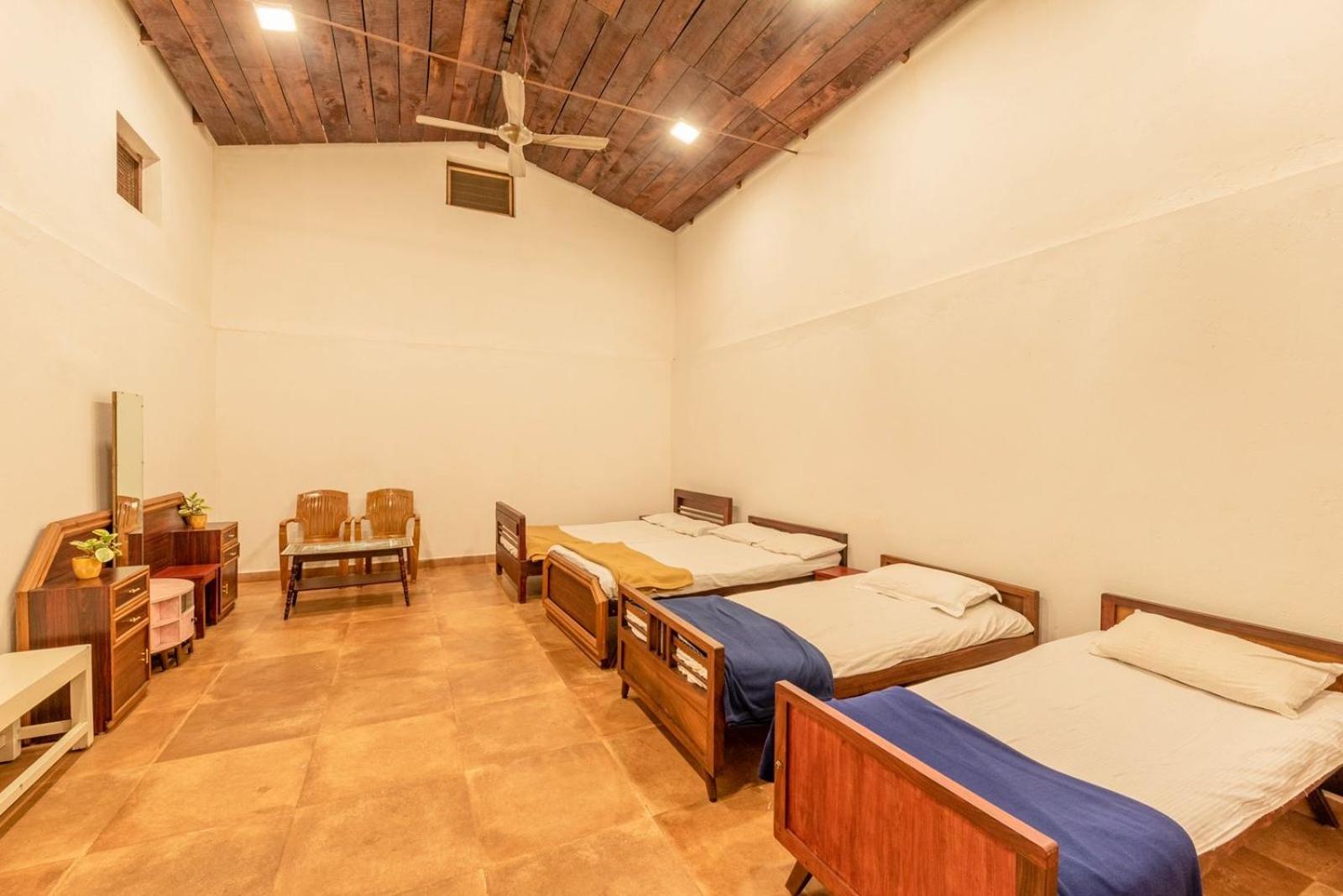 Baarbara Estate Camp