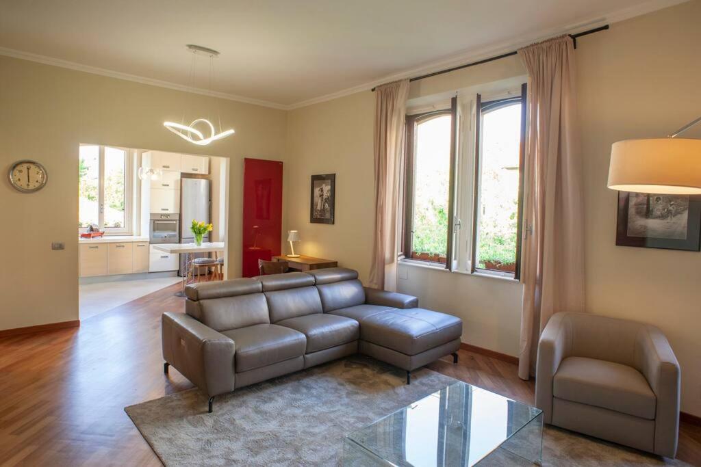 Bright and comfy in a beautiful contemporary home