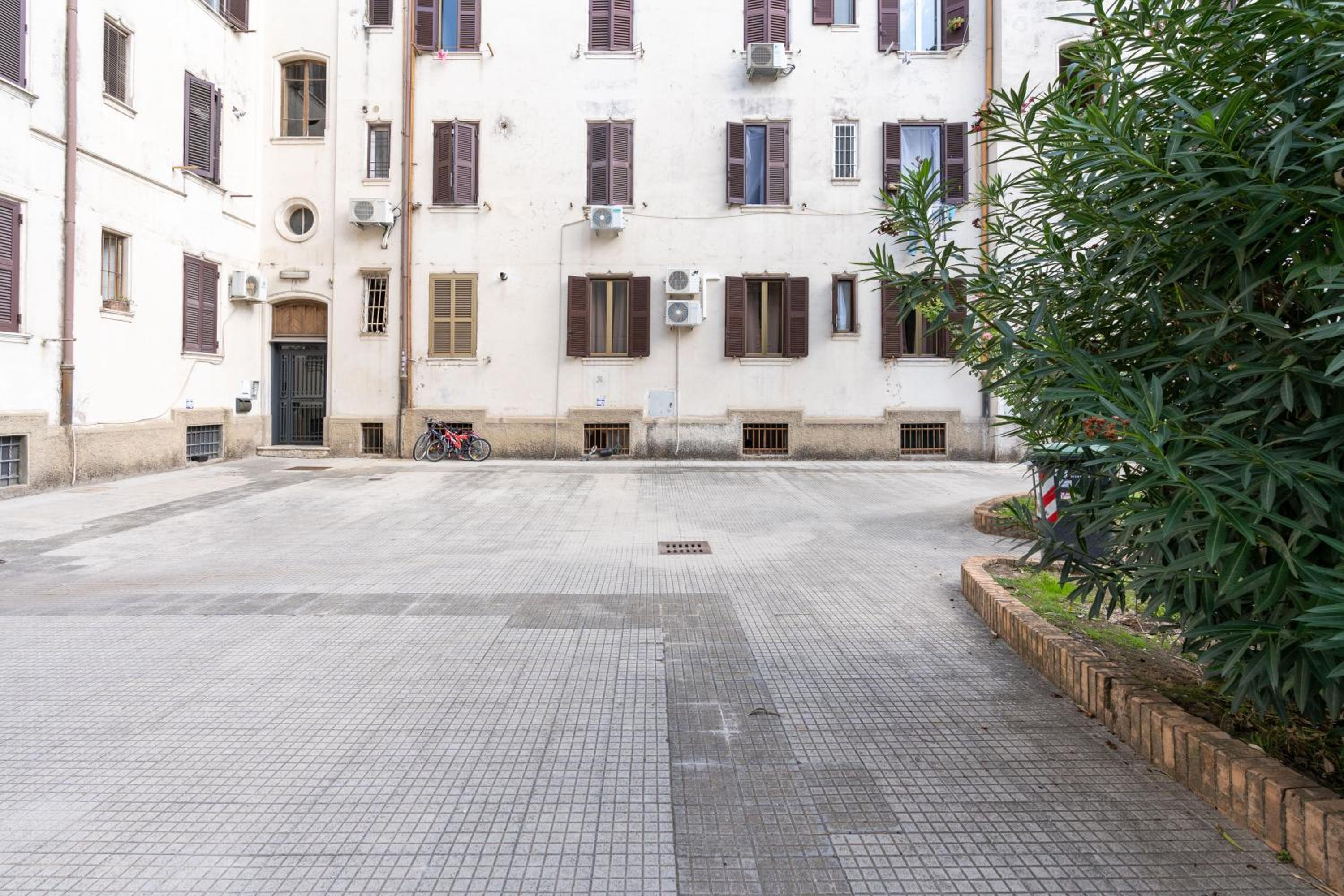 Typical & Cozy Apartment - Testaccio - Trastevere
