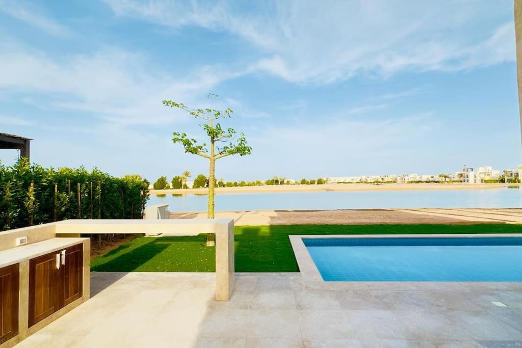 Ollystays Elegant 4BR Heated Pool Villa, Nanny Room! ElGouna view 4