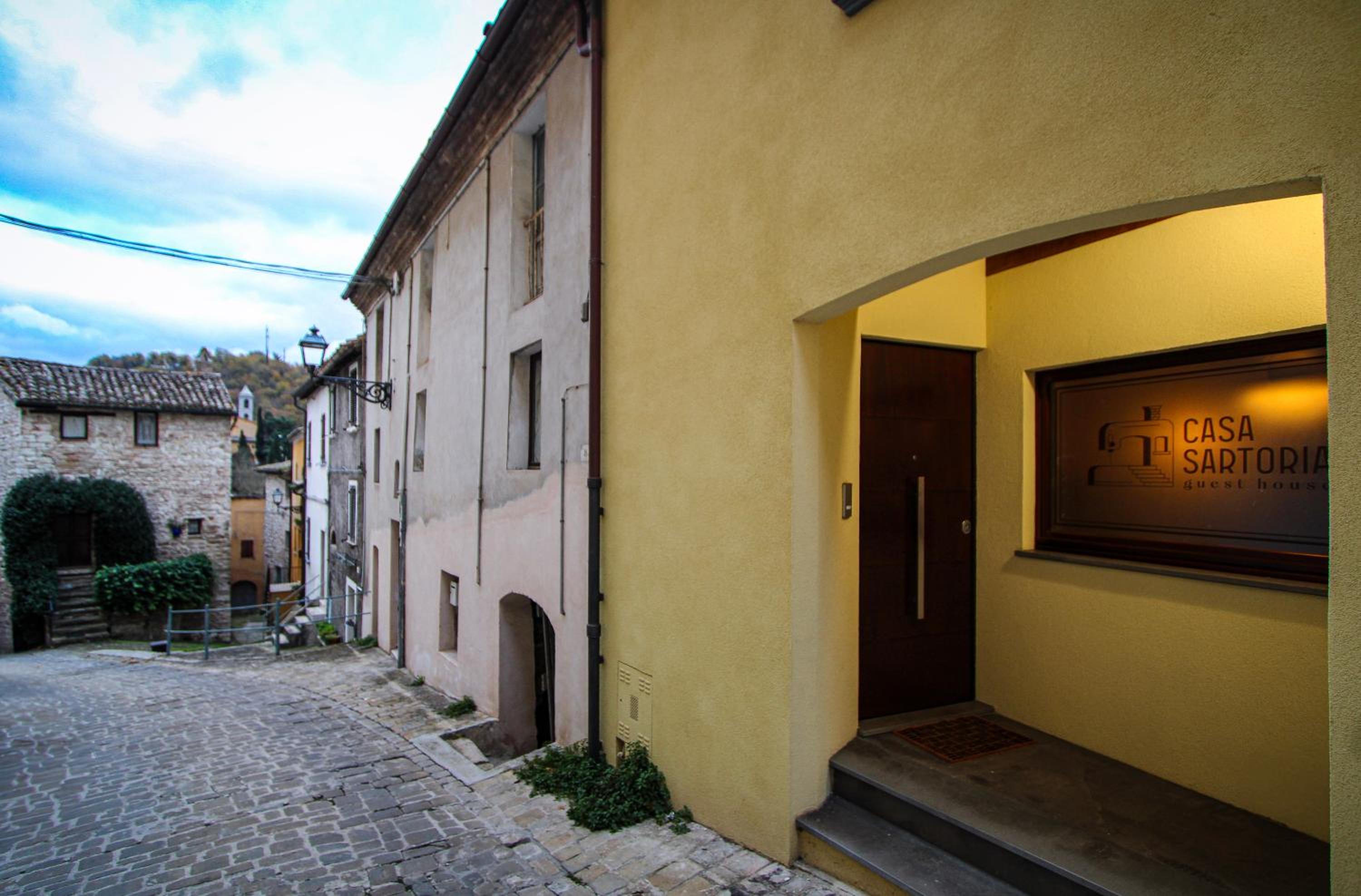Casa Sartoria - Guest House view 2