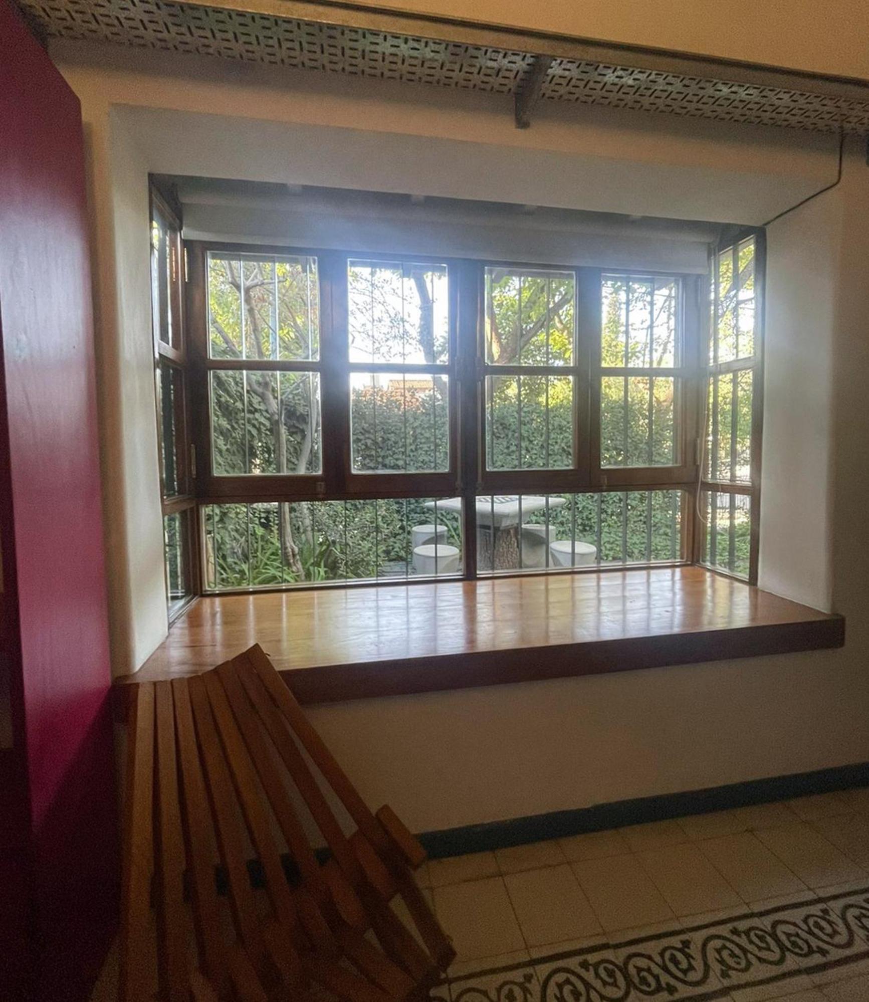 Casa amplia y luminosa con jardín, patio, terraza y parrilla