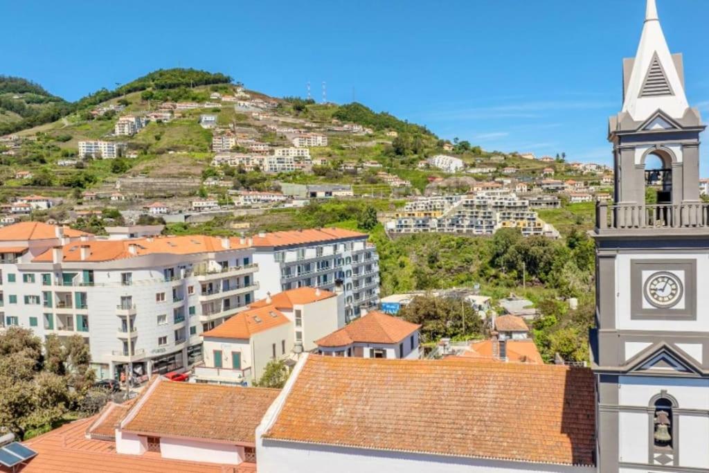 Lux Girassol - Two Bedroom Apartment