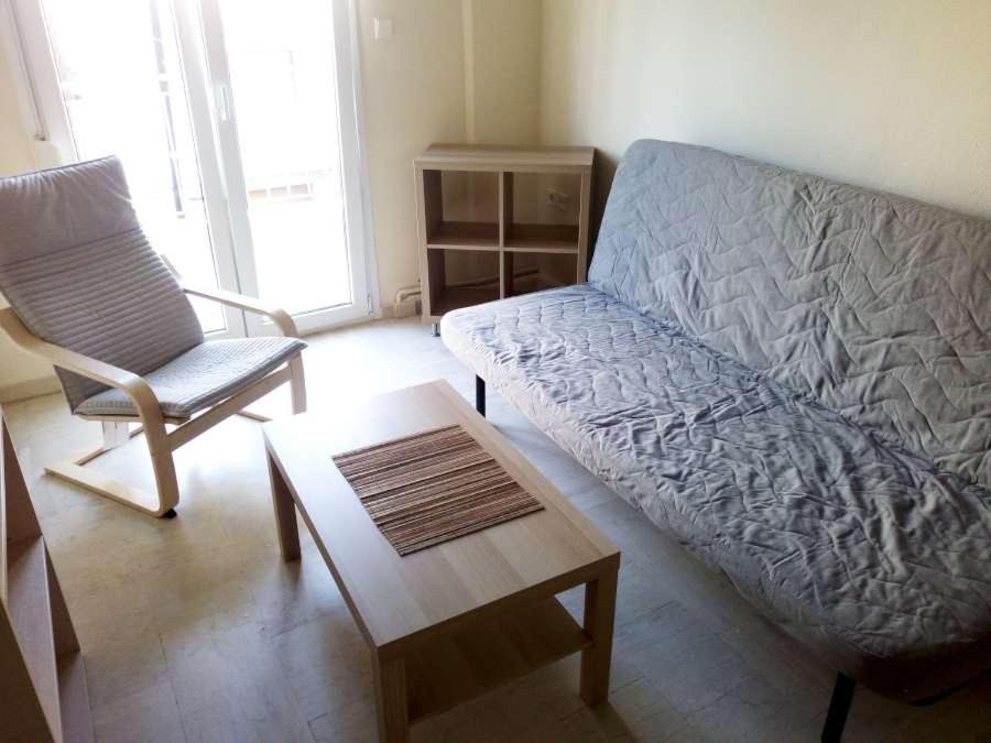 Nik apartment