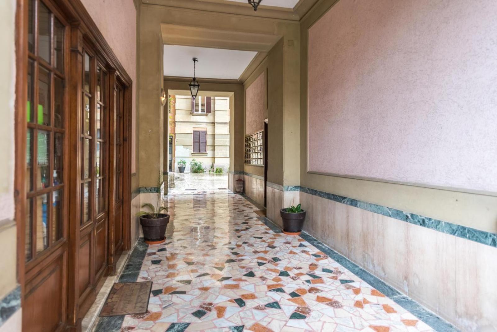 Trastevere suites Luxury Garden Retreat