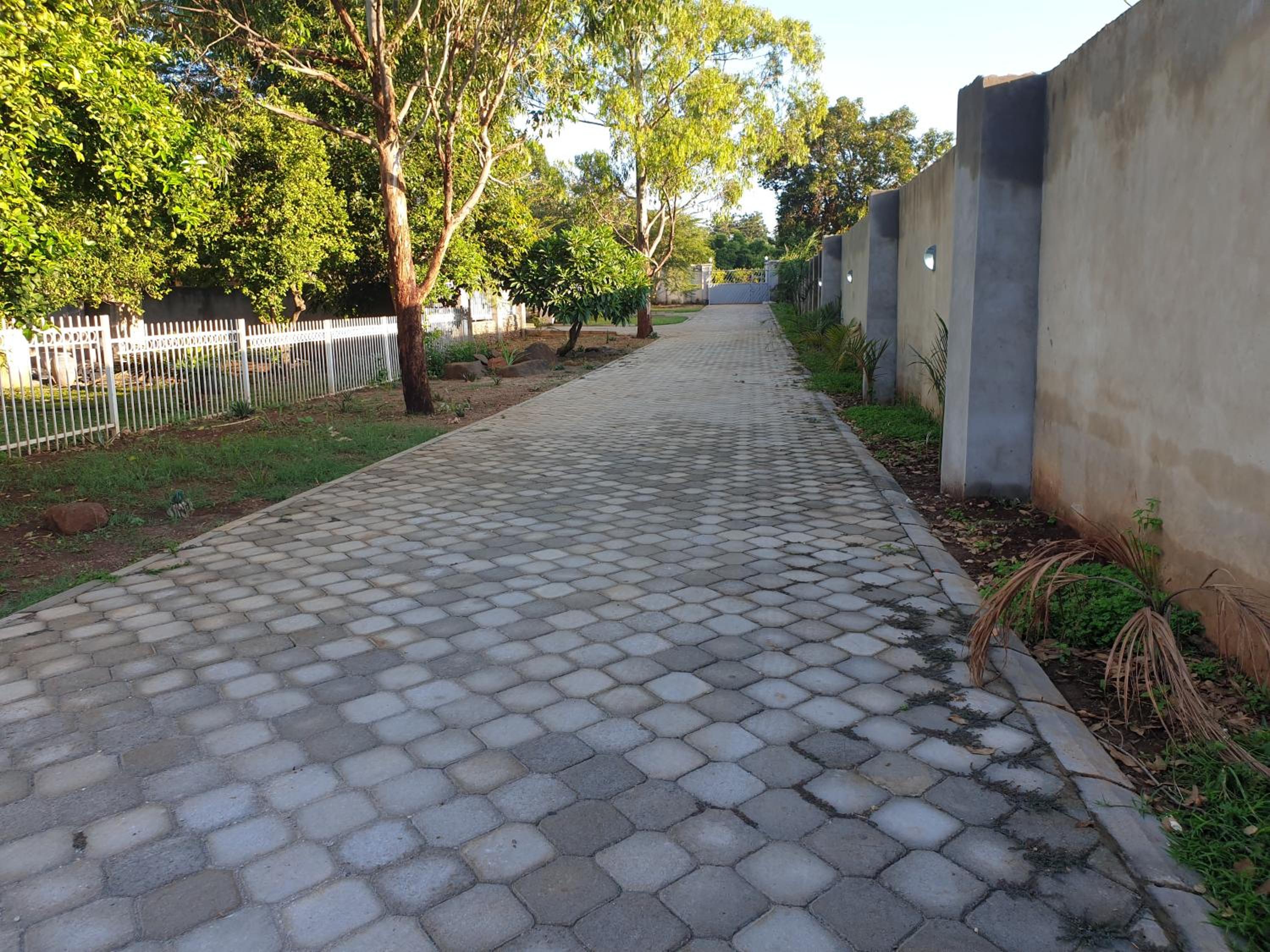 Grananda Villas # 83E