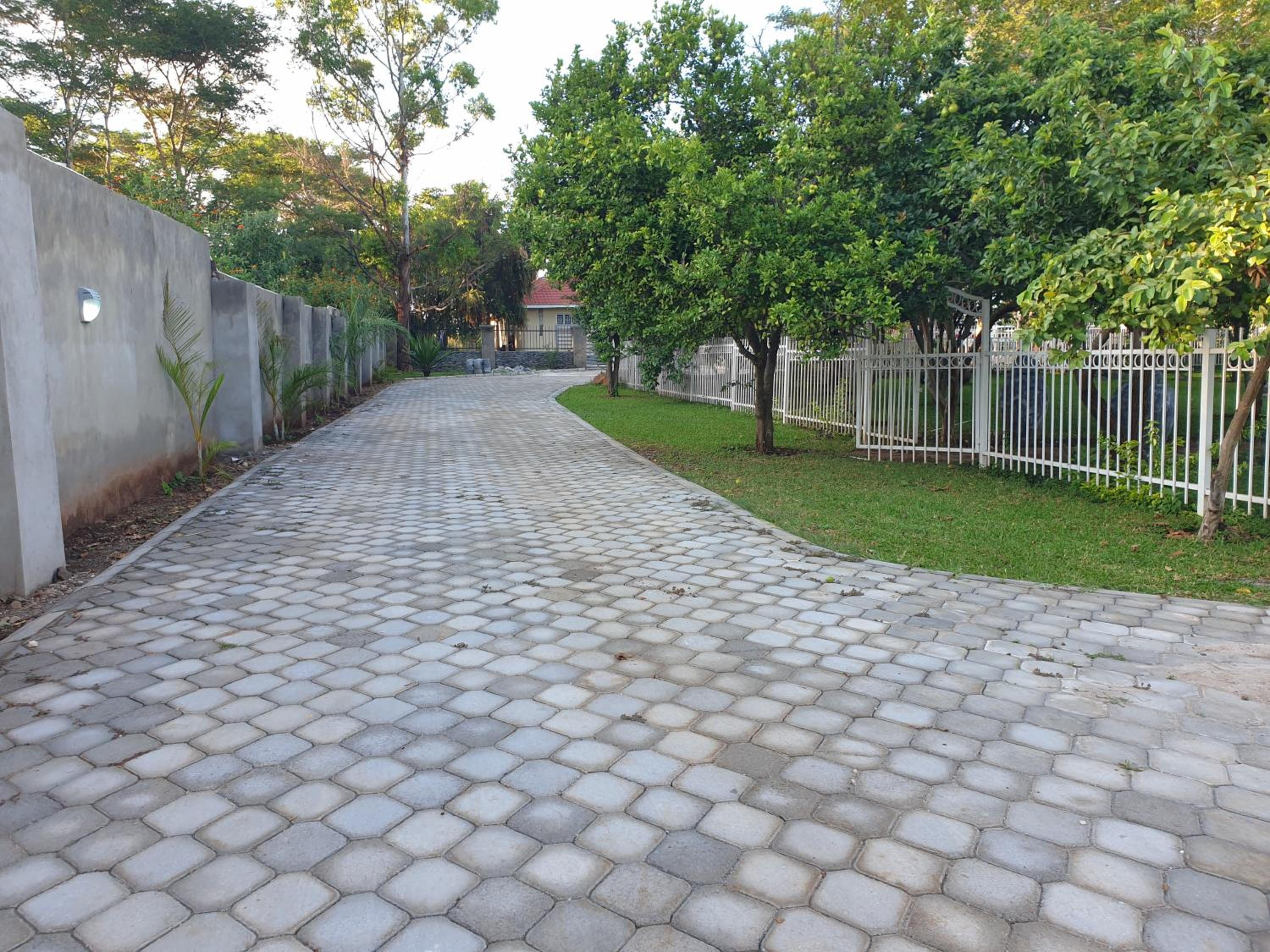 Grananda Villas # 83E