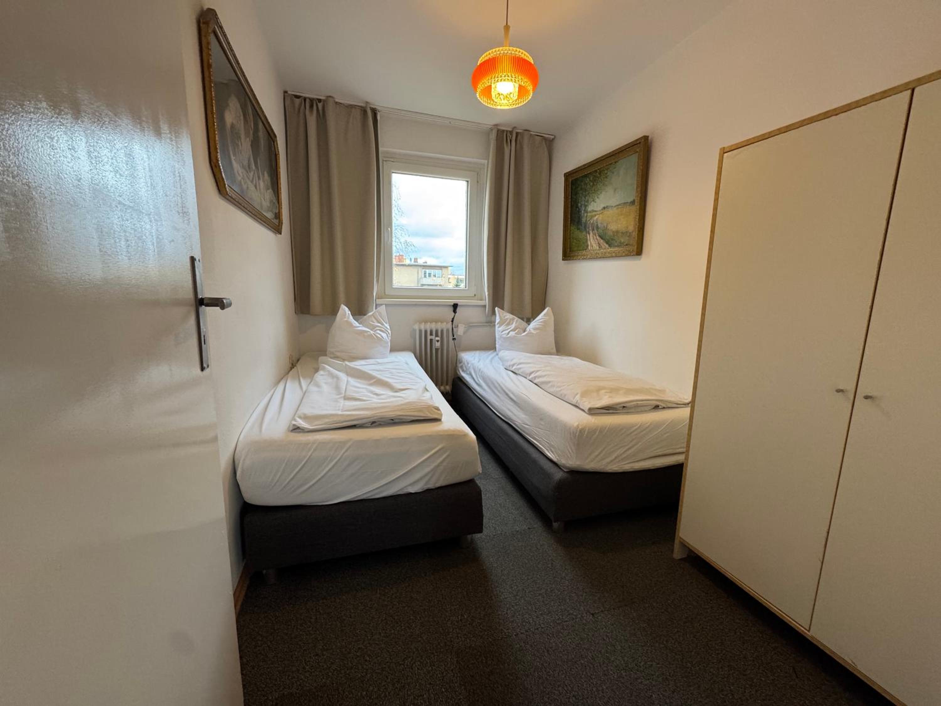 M M Central Apartments - Free Parking - Vintage Style