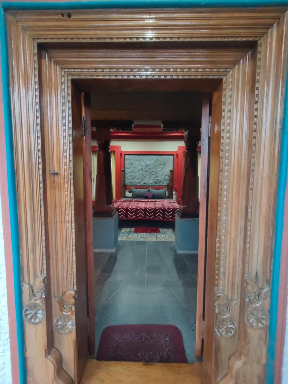 Photo 8