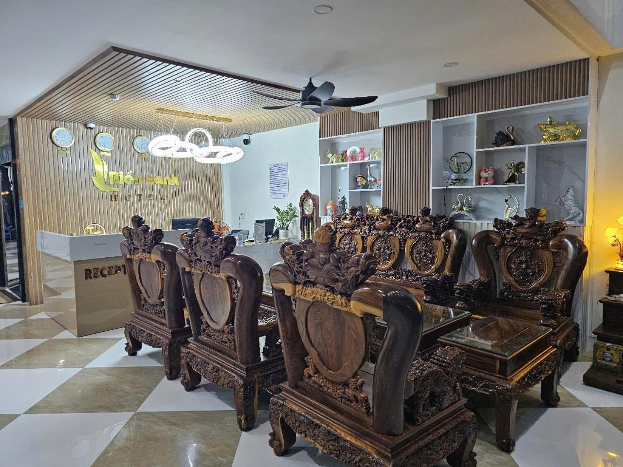 KHÁCH SẠN Biển Xanh