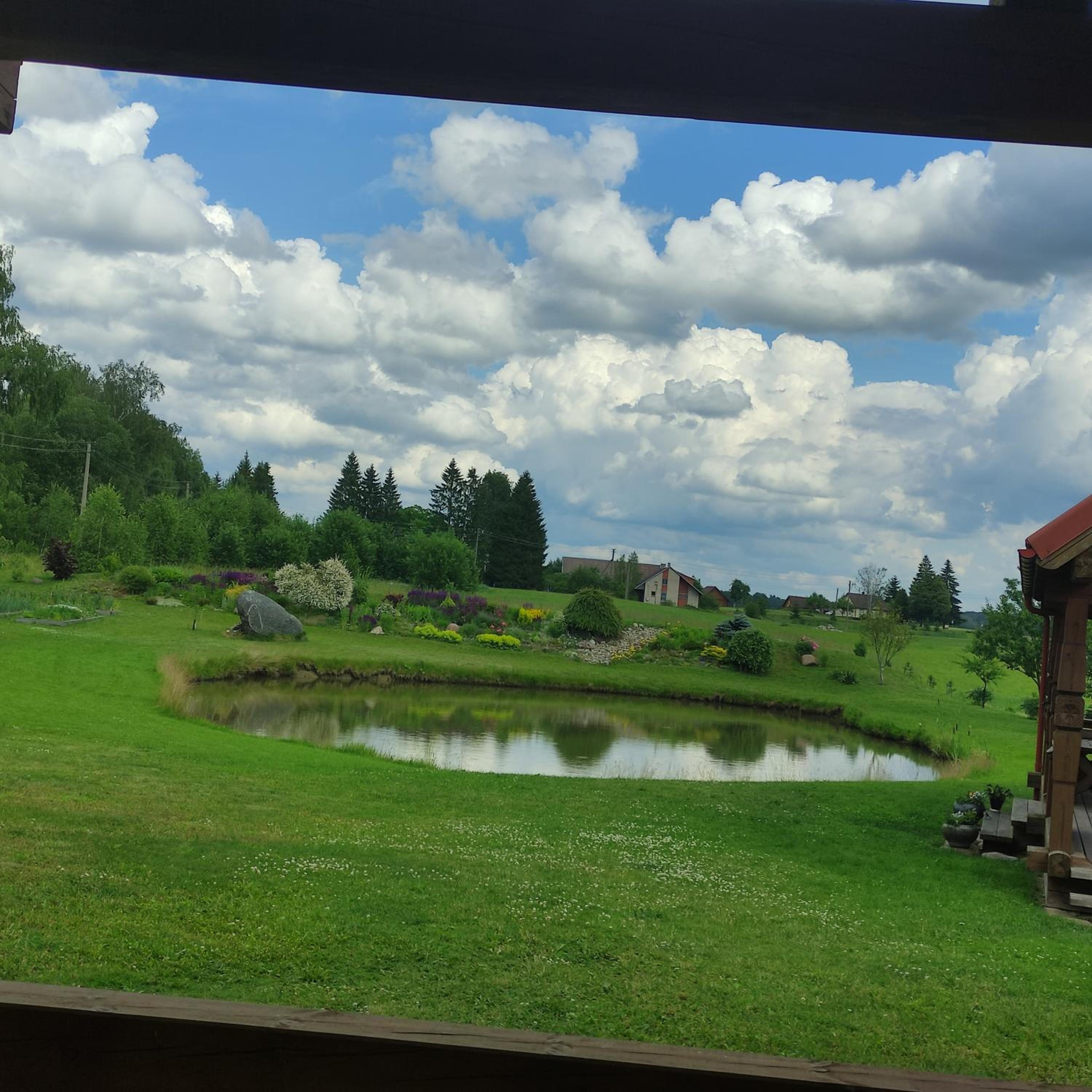 Užmiesčio trobelė