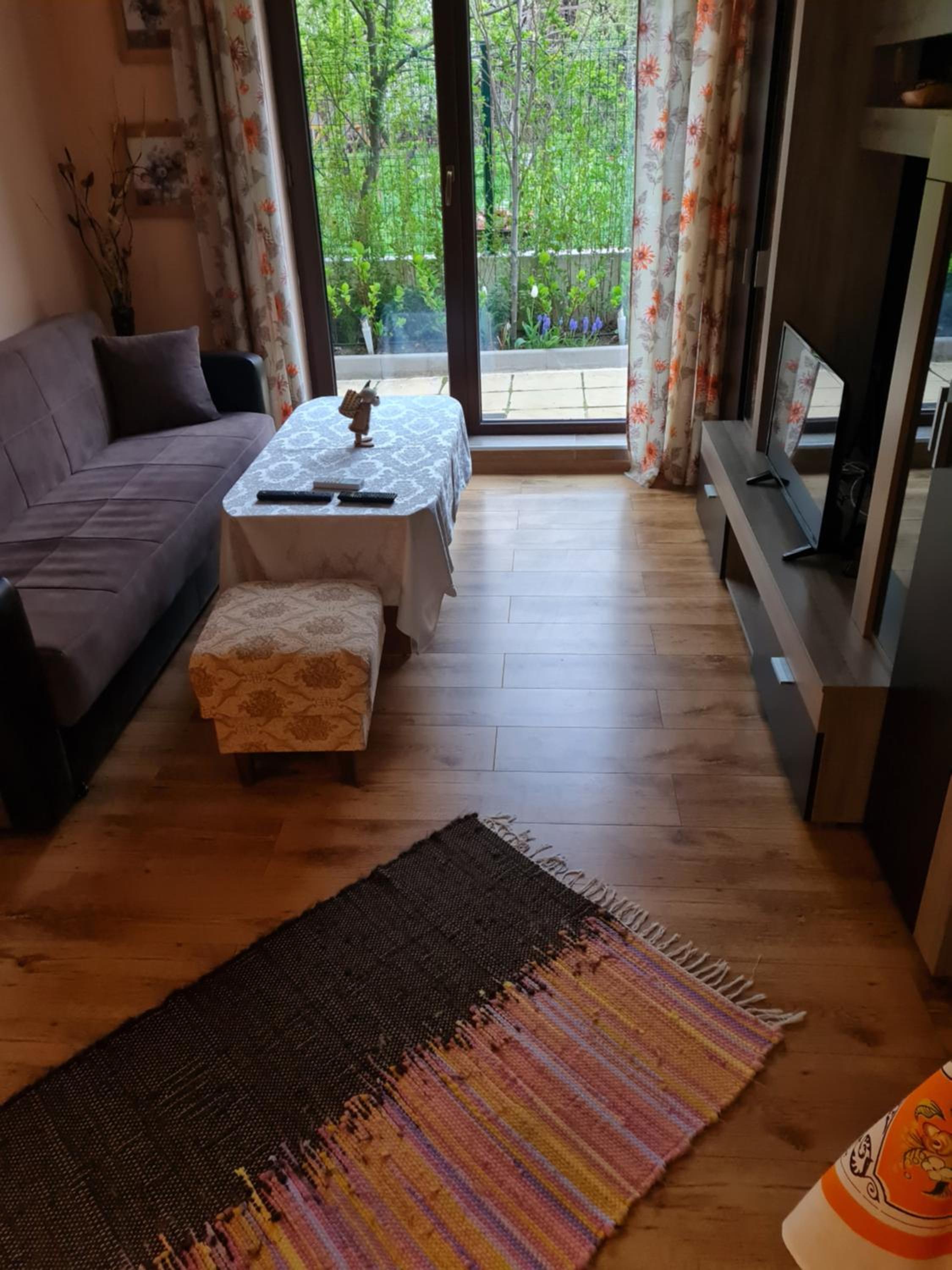 South Park apartment free parking near Tokuda