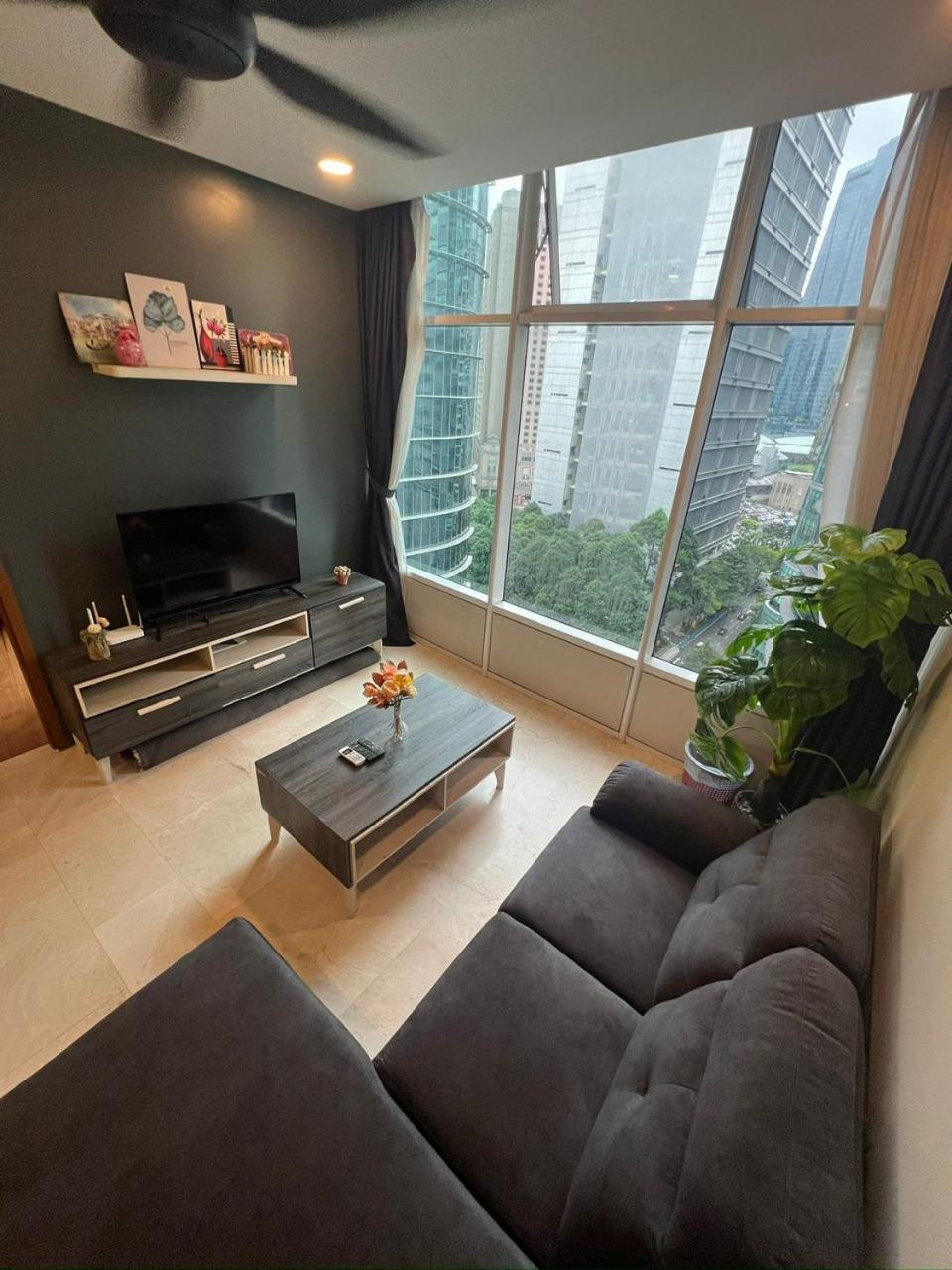 Premium Living Sky Suites - Twin Towers KLCC 2-min walk
