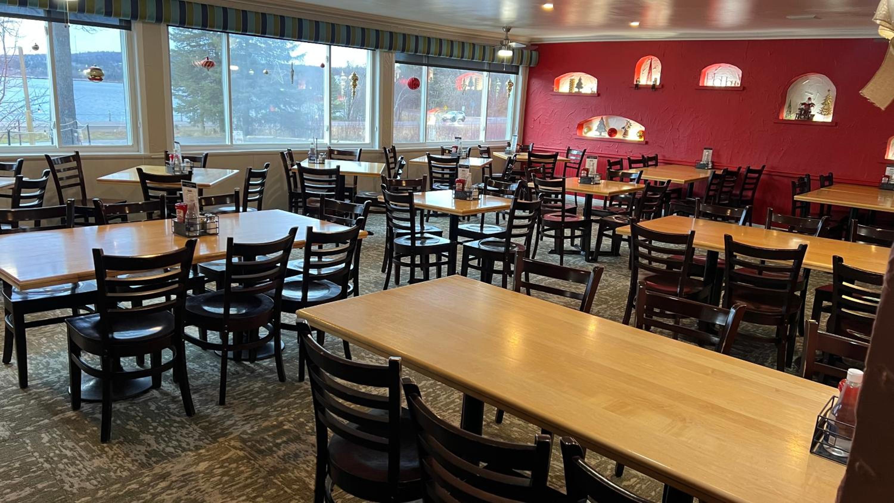 The Ash Grove Inn