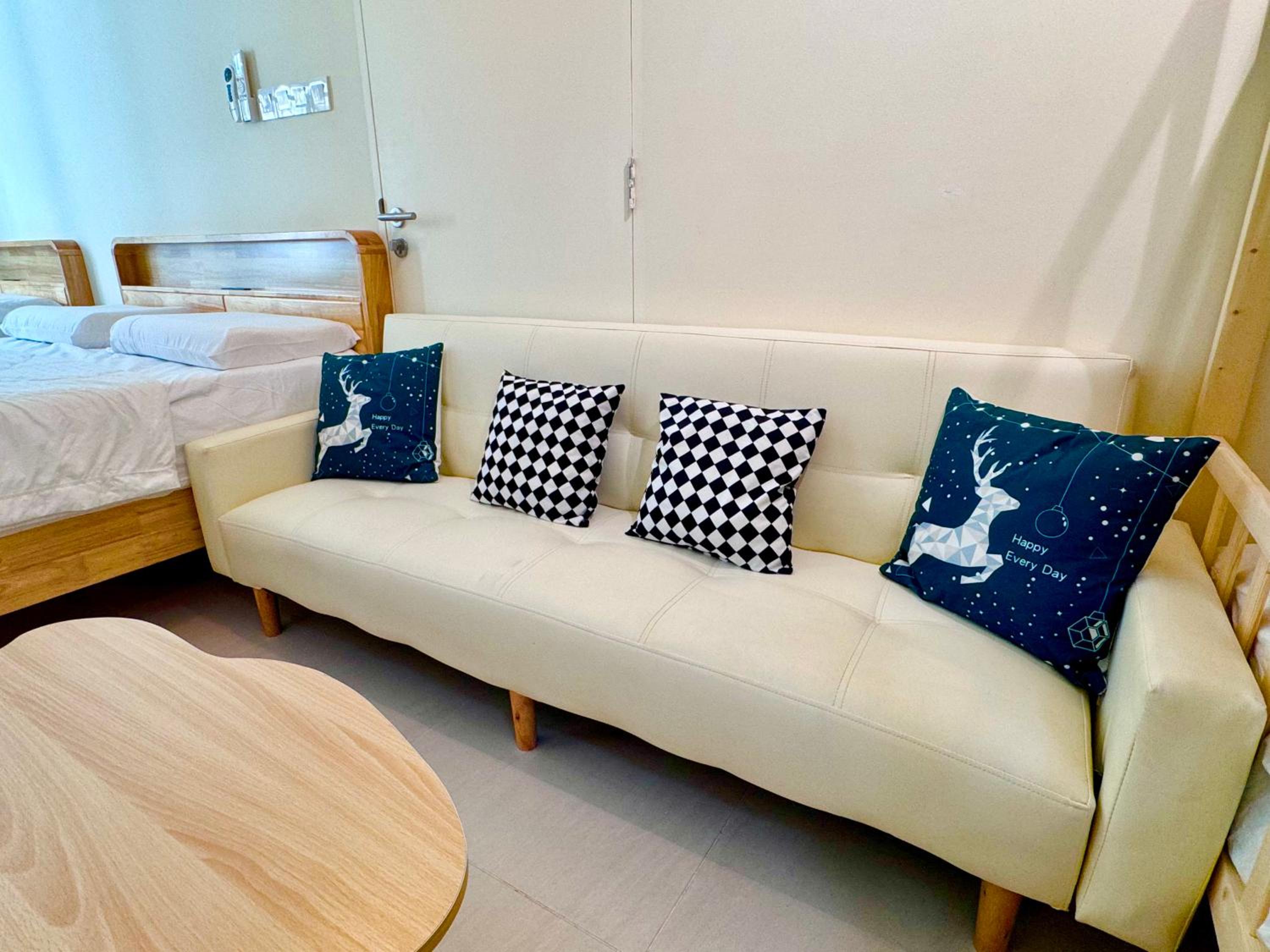 Riverine Diamond RDA12 Studio CK - Free 1 Parking, Netflix & Cozy Retreat Couples, Families photo 4
