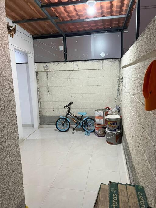Apto mobiliado e aconchegante - 3 quartos, 4 camas, 2 banheiros - Lazer completo e localização privilegiada