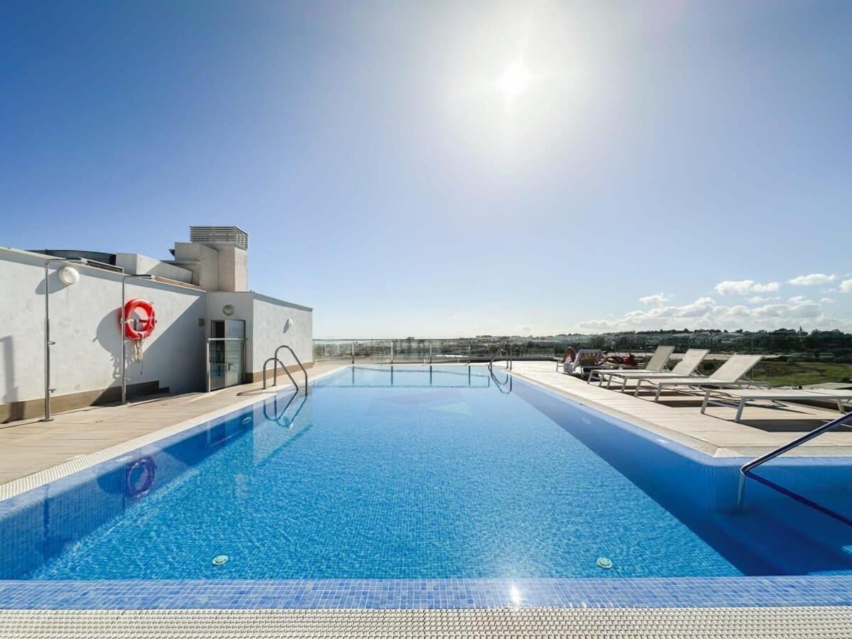 Jardines De Guadaiza Luxury Penthouse Rooftop Pool Bbq