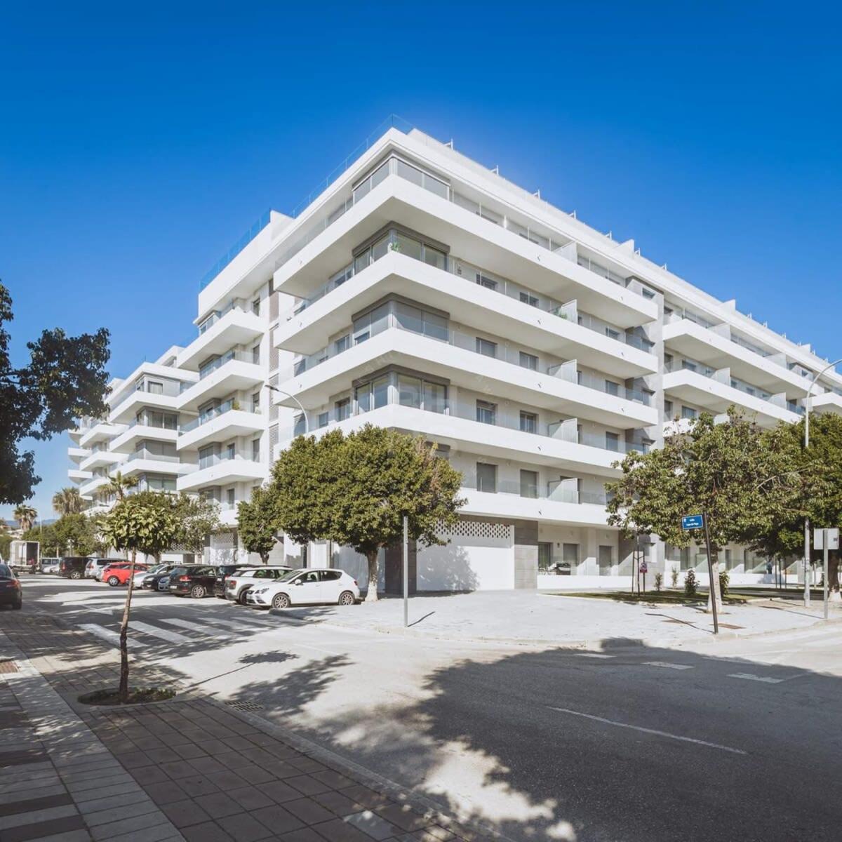Jardines De Guadaiza Luxury Penthouse Rooftop Pool Bbq