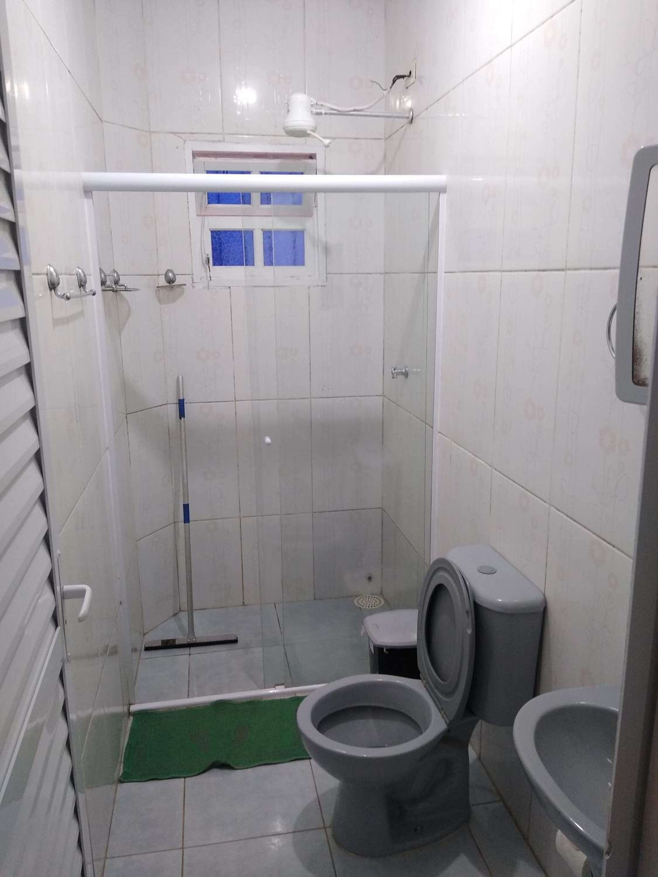 Chalés Bielle de Ubatuba com ar condicionado com piscina e cozinha
