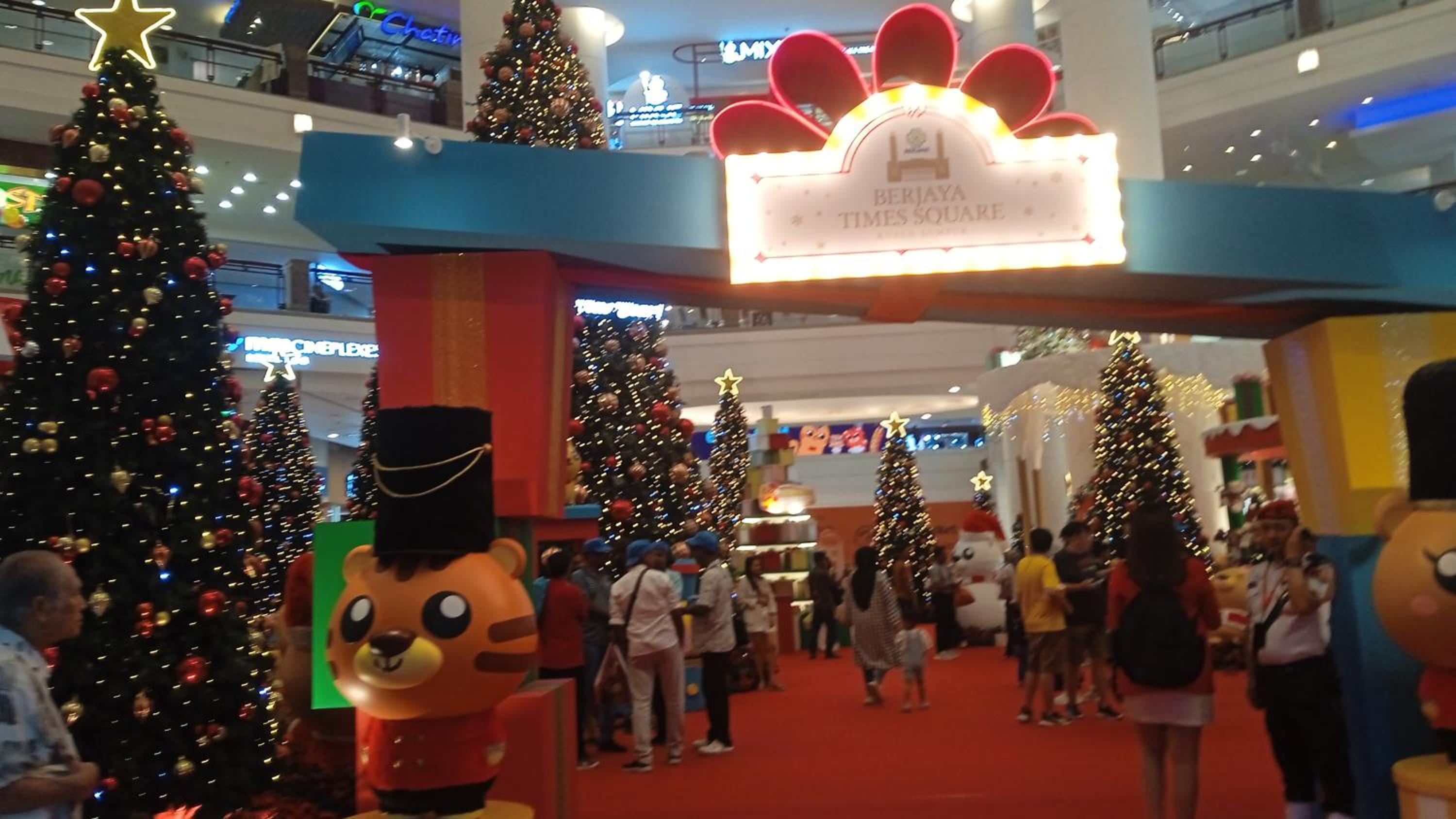 Bukitbintang World Service Suites at Times Square