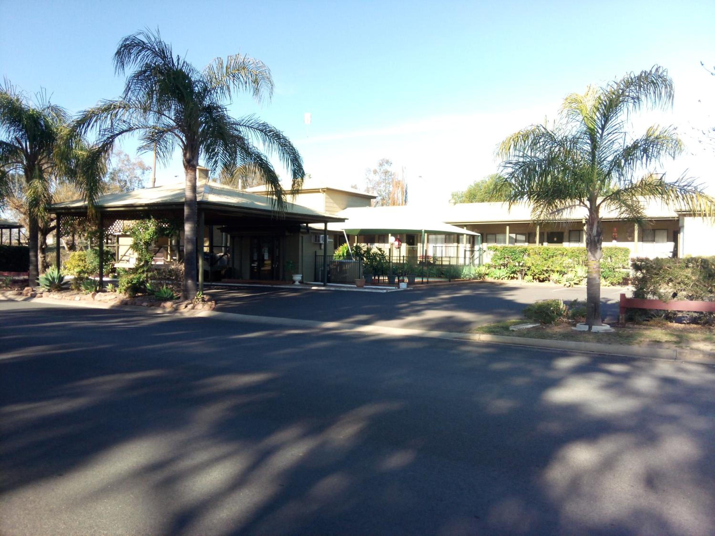 Lake Forbes Motel
