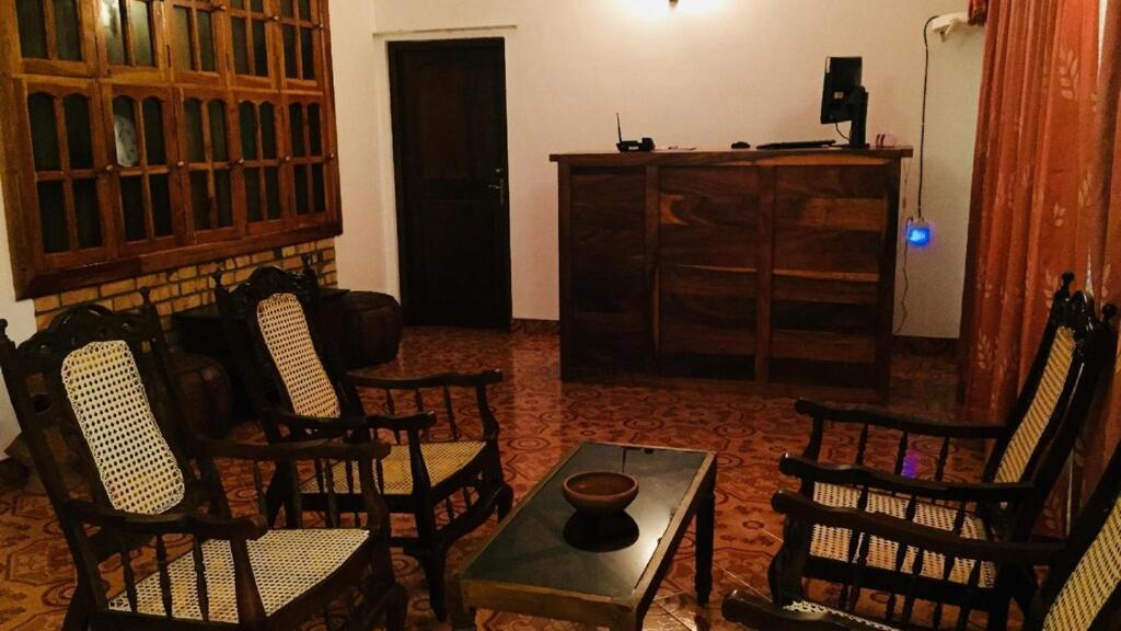Photo 12