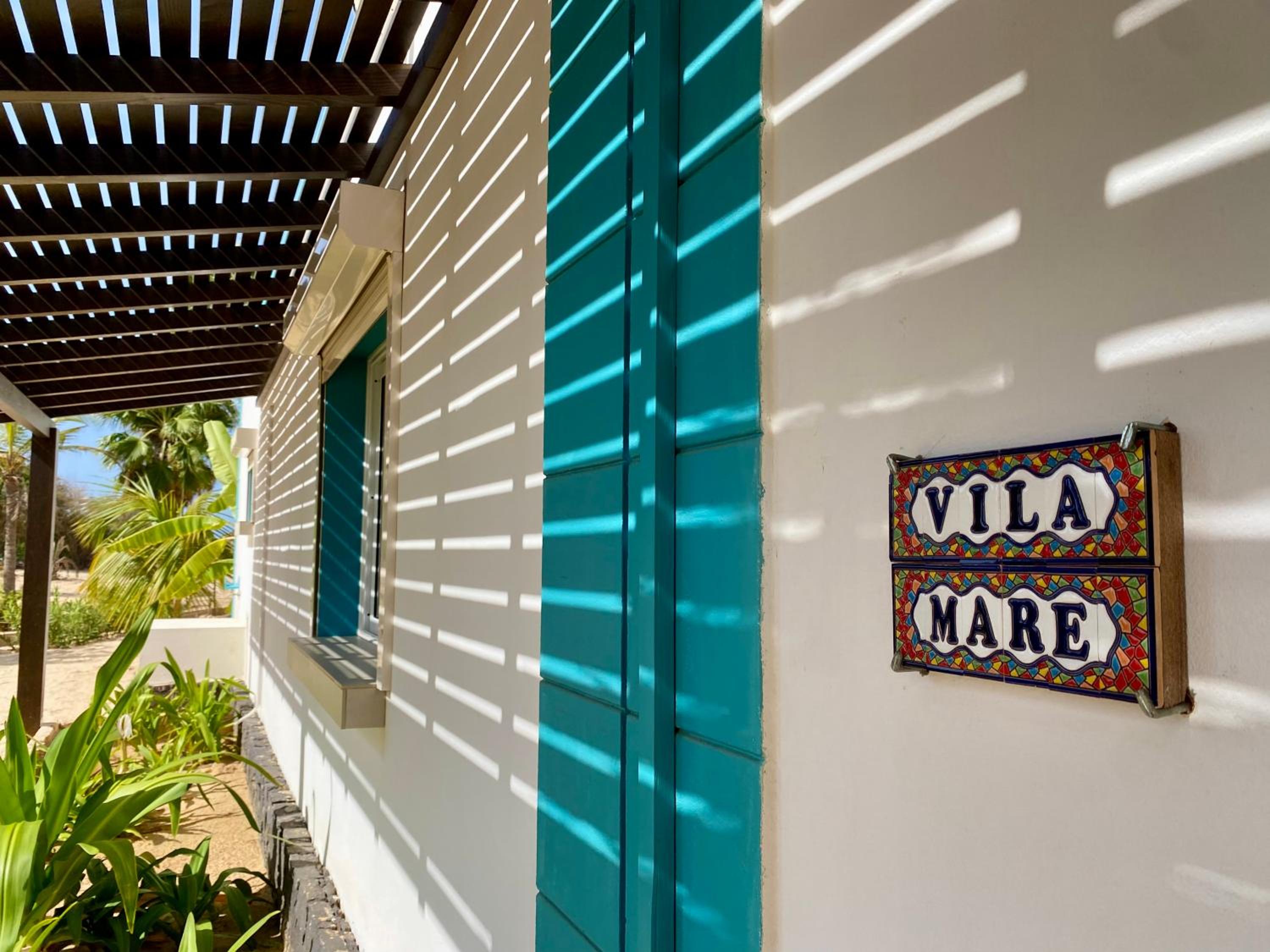 Vila Mare - Praia de Chaves frontline
