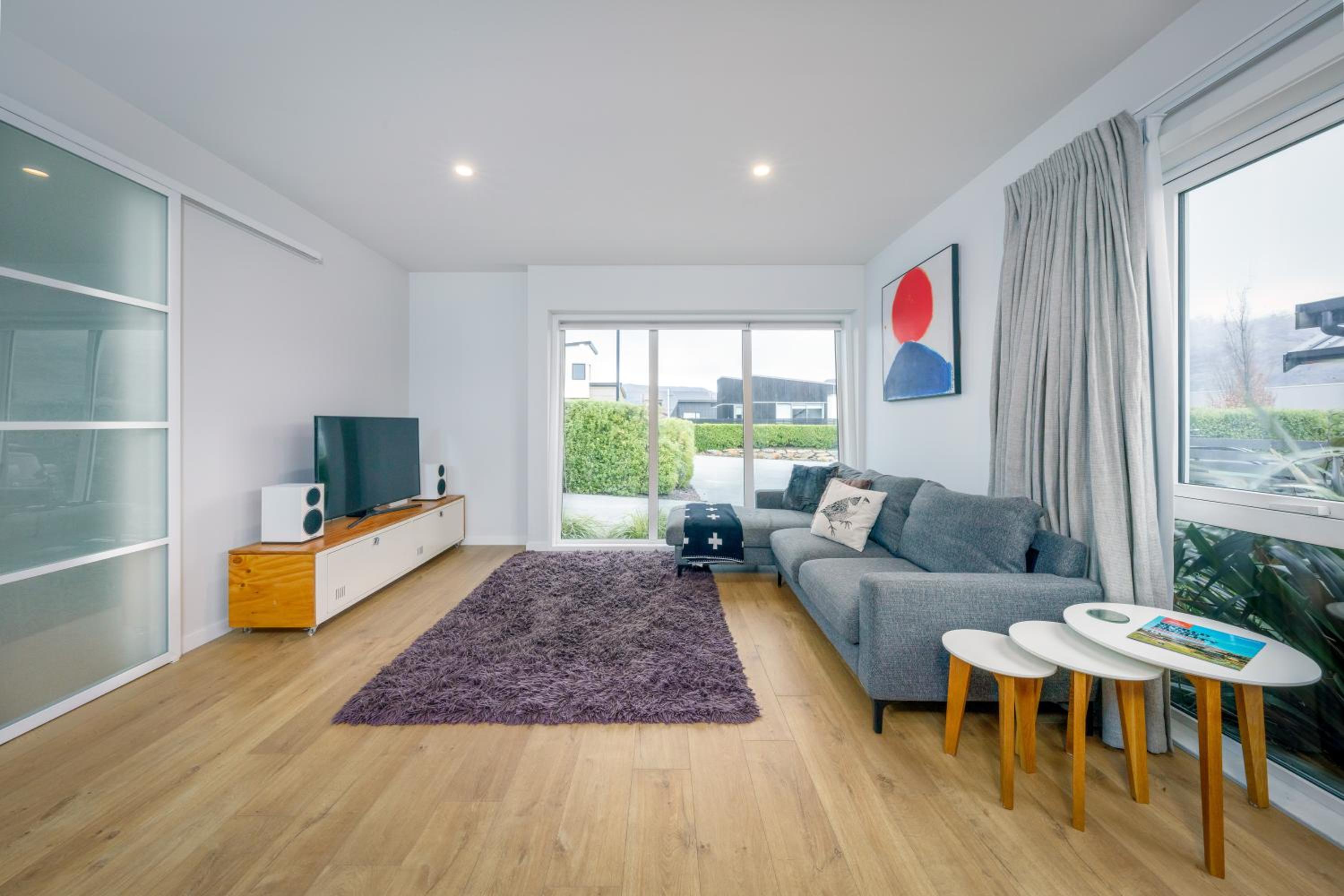 Kirimoko Retreat - Wanaka Holiday Home view 4