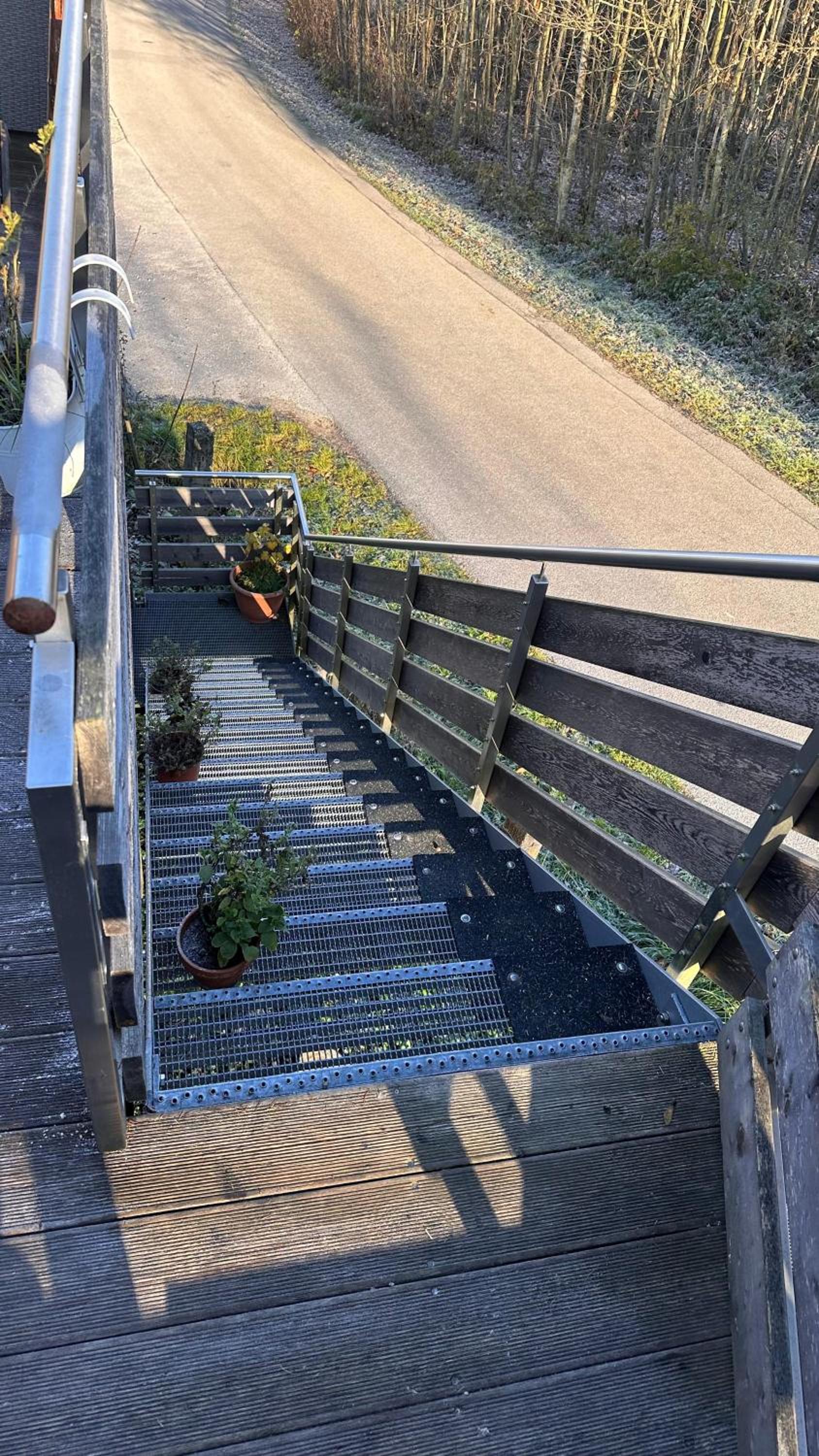 Ferienwohnung mit sonniger Dachterrasse am Pferdehof