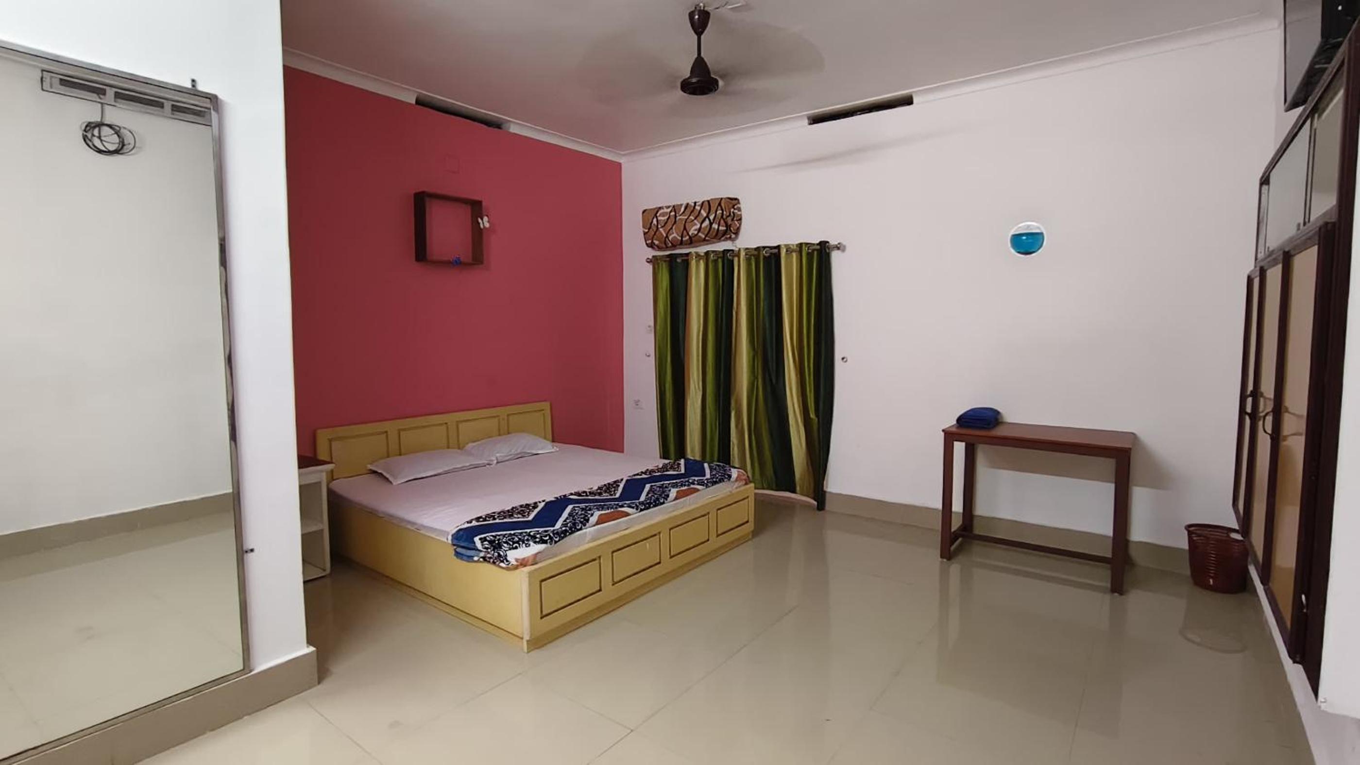 LlBRA REGENCY & LODGE view 3