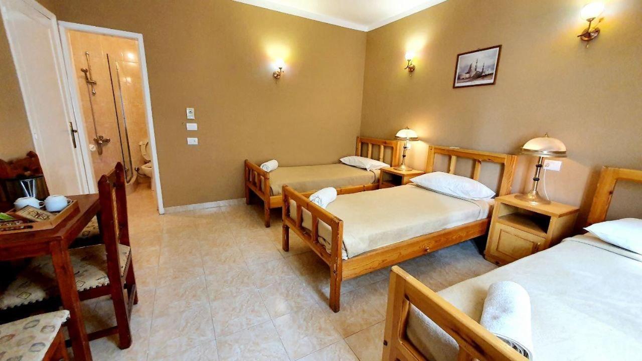 Cream Hostel