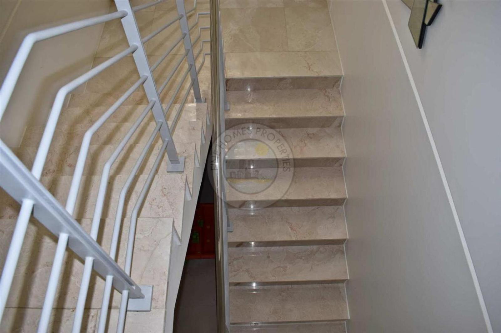 Durrat Bahrain villa for rent
